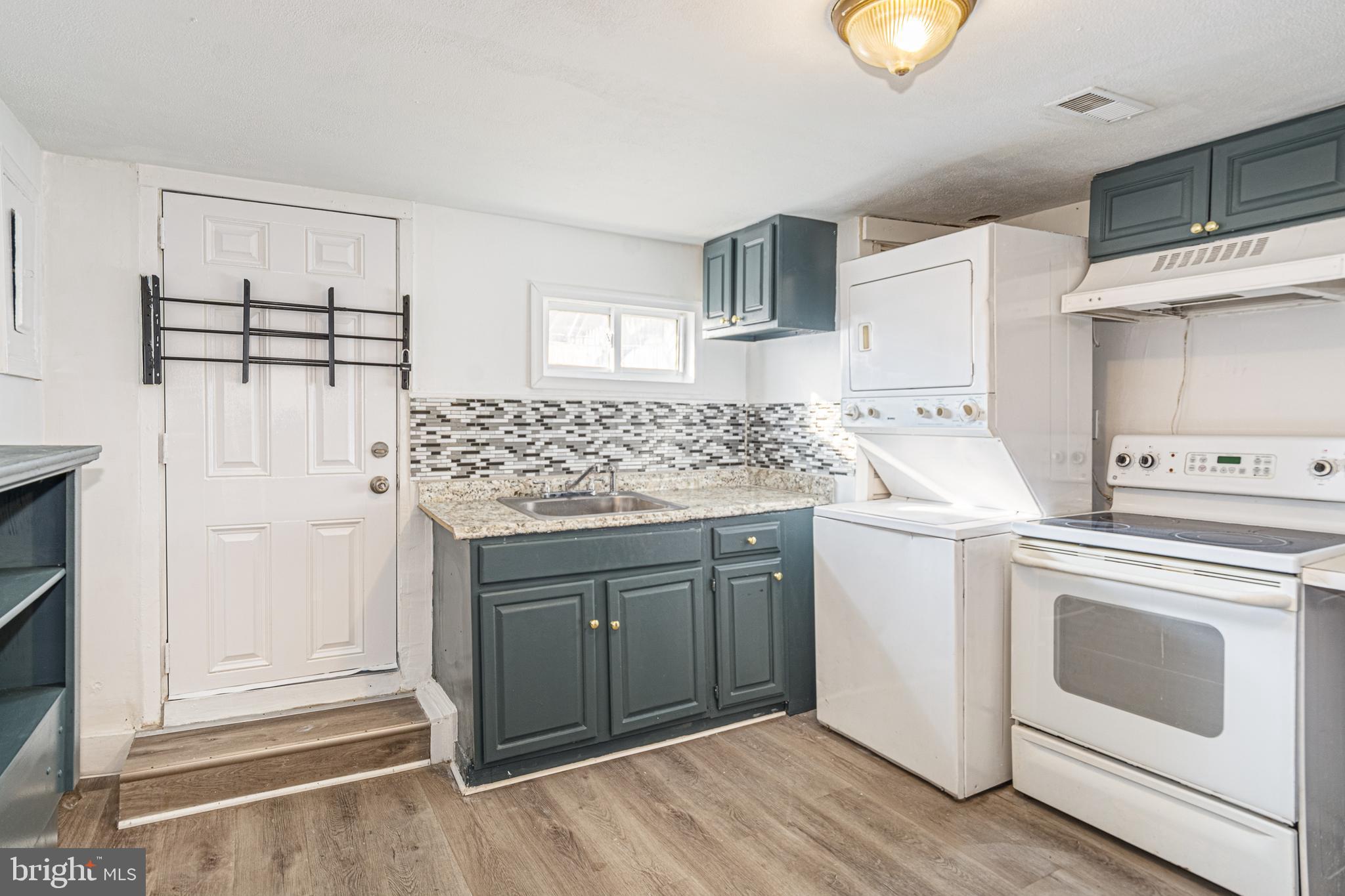 JOHNS HOPKINS - Residential