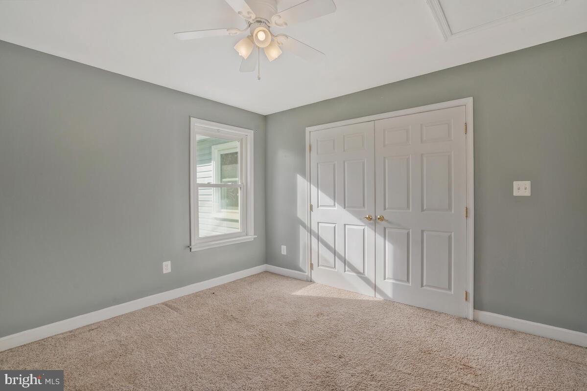 GOLDEN BEACH - Residential