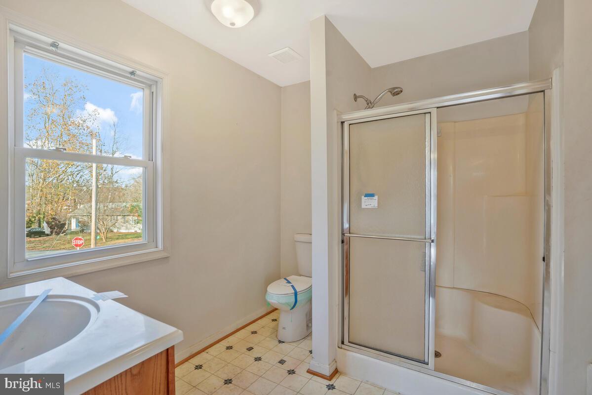 GOLDEN BEACH - Residential