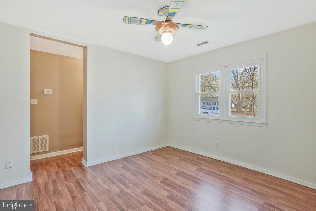 GOLDEN BEACH - Residential