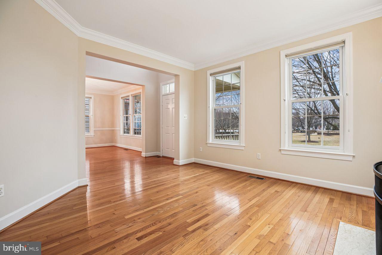 KING FARM BAILEYS COMMON - Residential