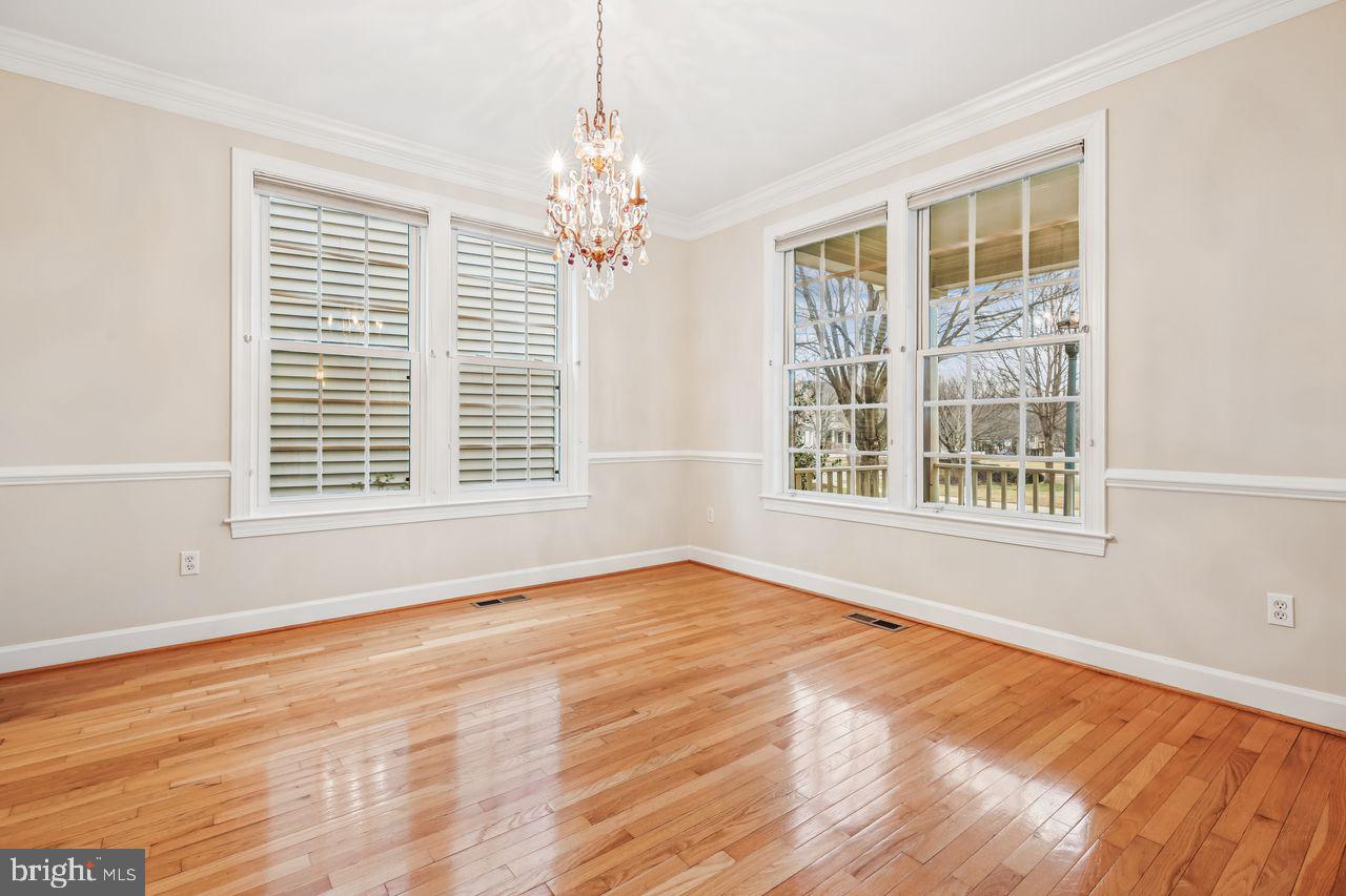 KING FARM BAILEYS COMMON - Residential