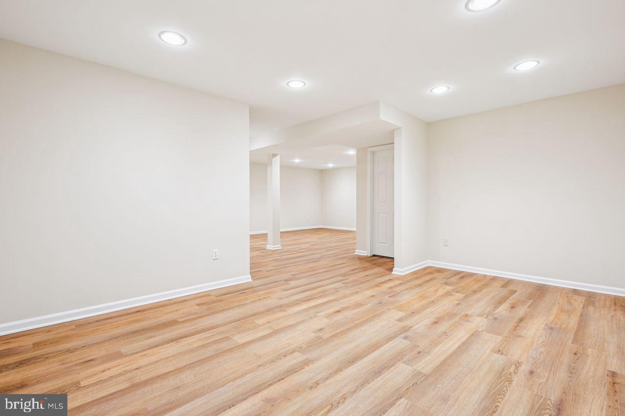 KING FARM BAILEYS COMMON - Residential