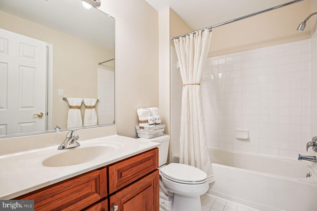 KING FARM BAILEYS COMMON - Residential