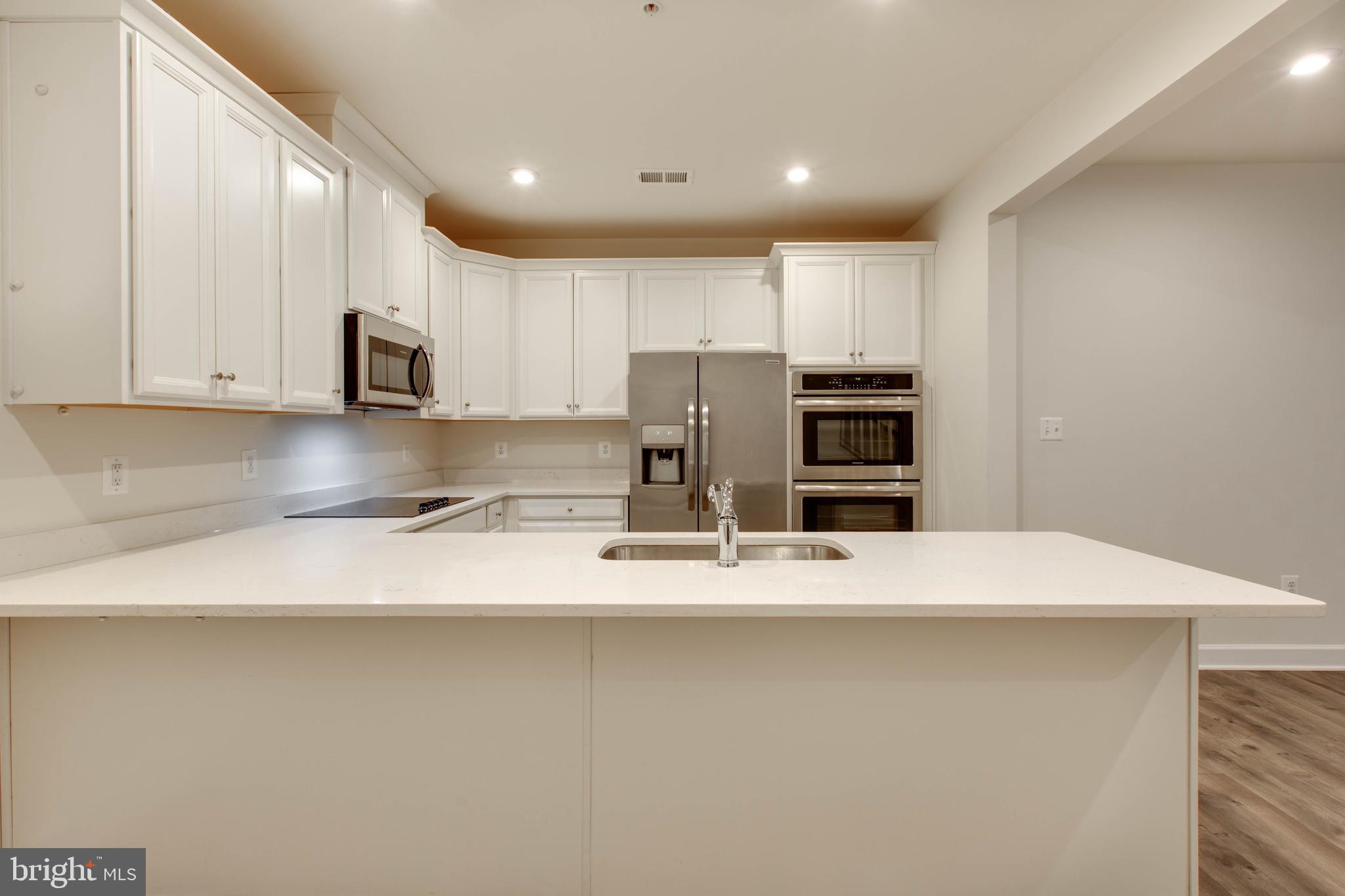 THE VILLAGE AT ARUNDEL MILLS - Residential Lease