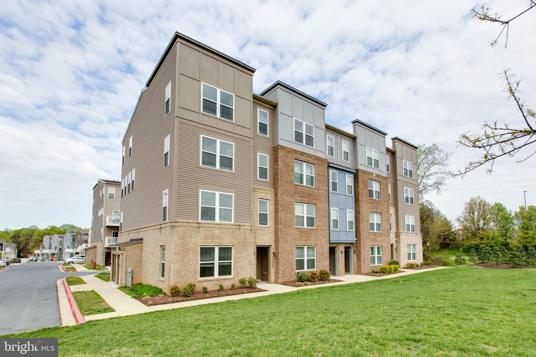 THE VILLAGE AT ARUNDEL MILLS - Residential Lease