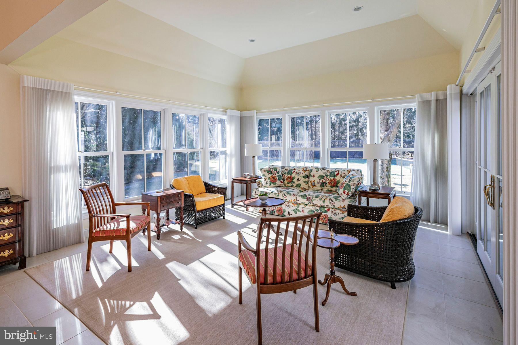 7 FOXCROFT DRIVE