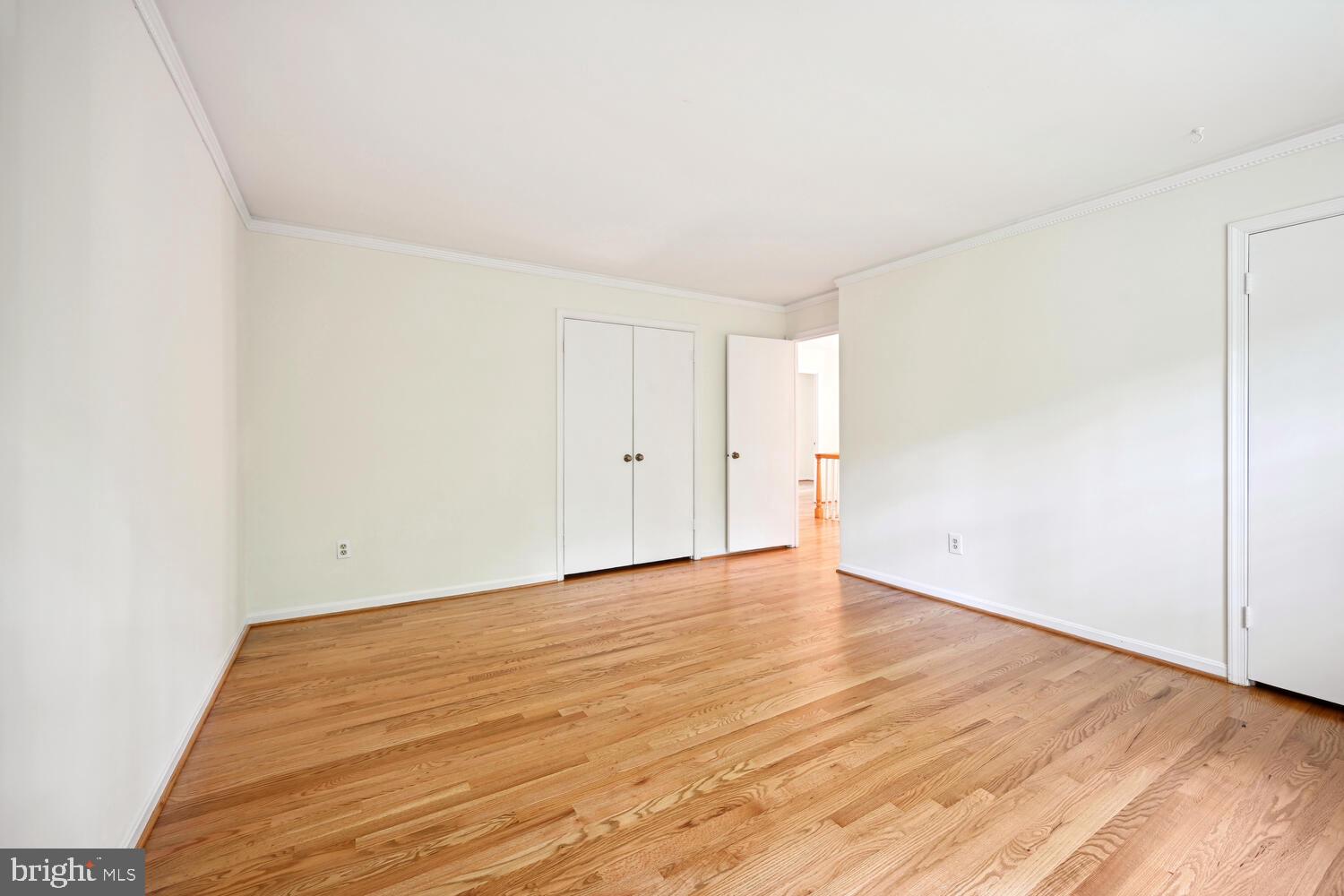 PINE KNOLLS - Residential