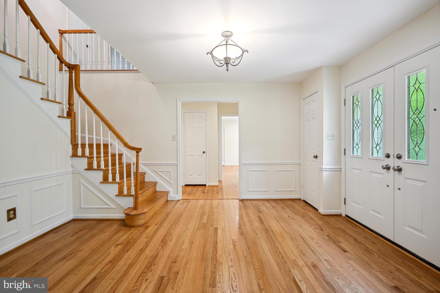 PINE KNOLLS - Residential