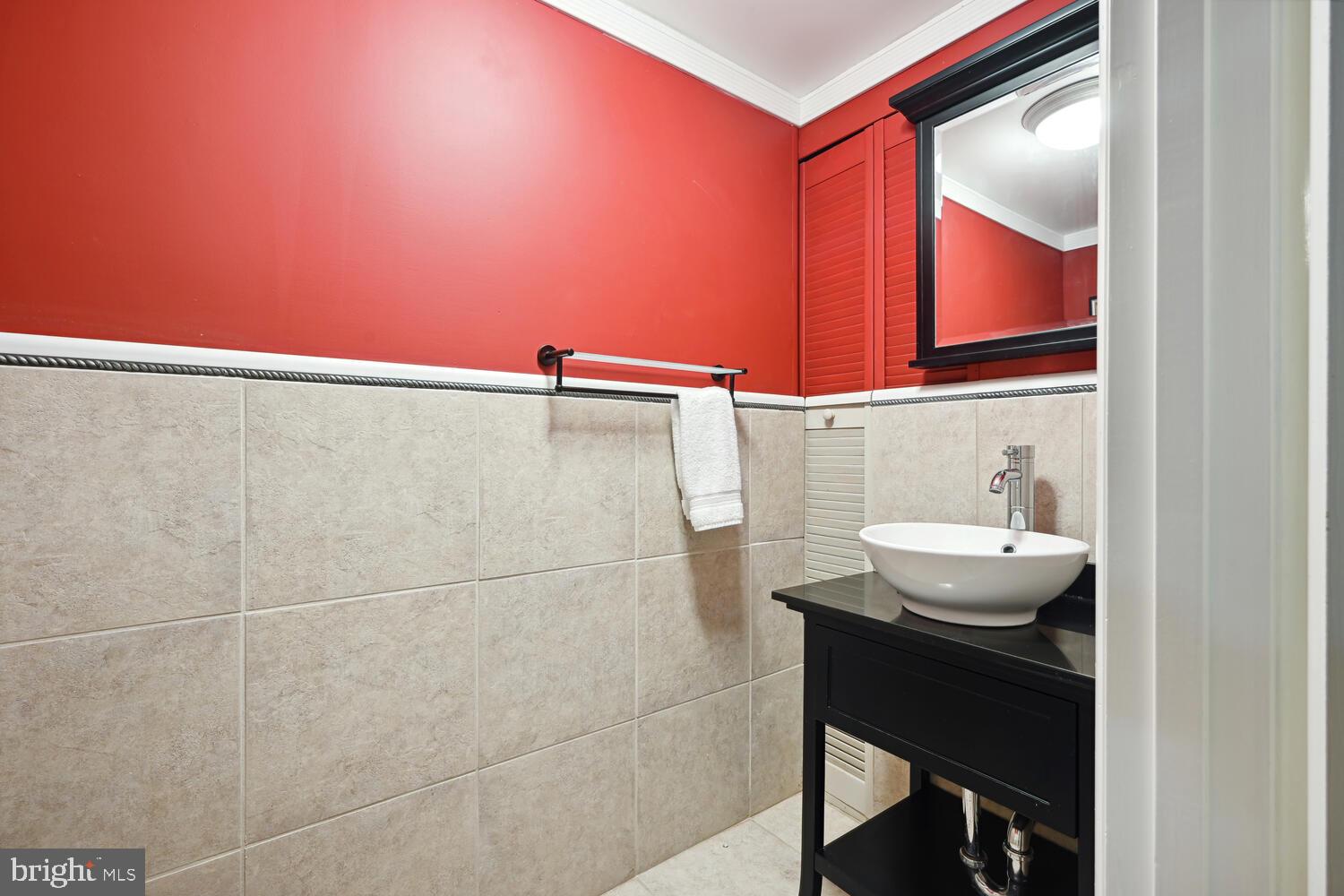 PINE KNOLLS - Residential