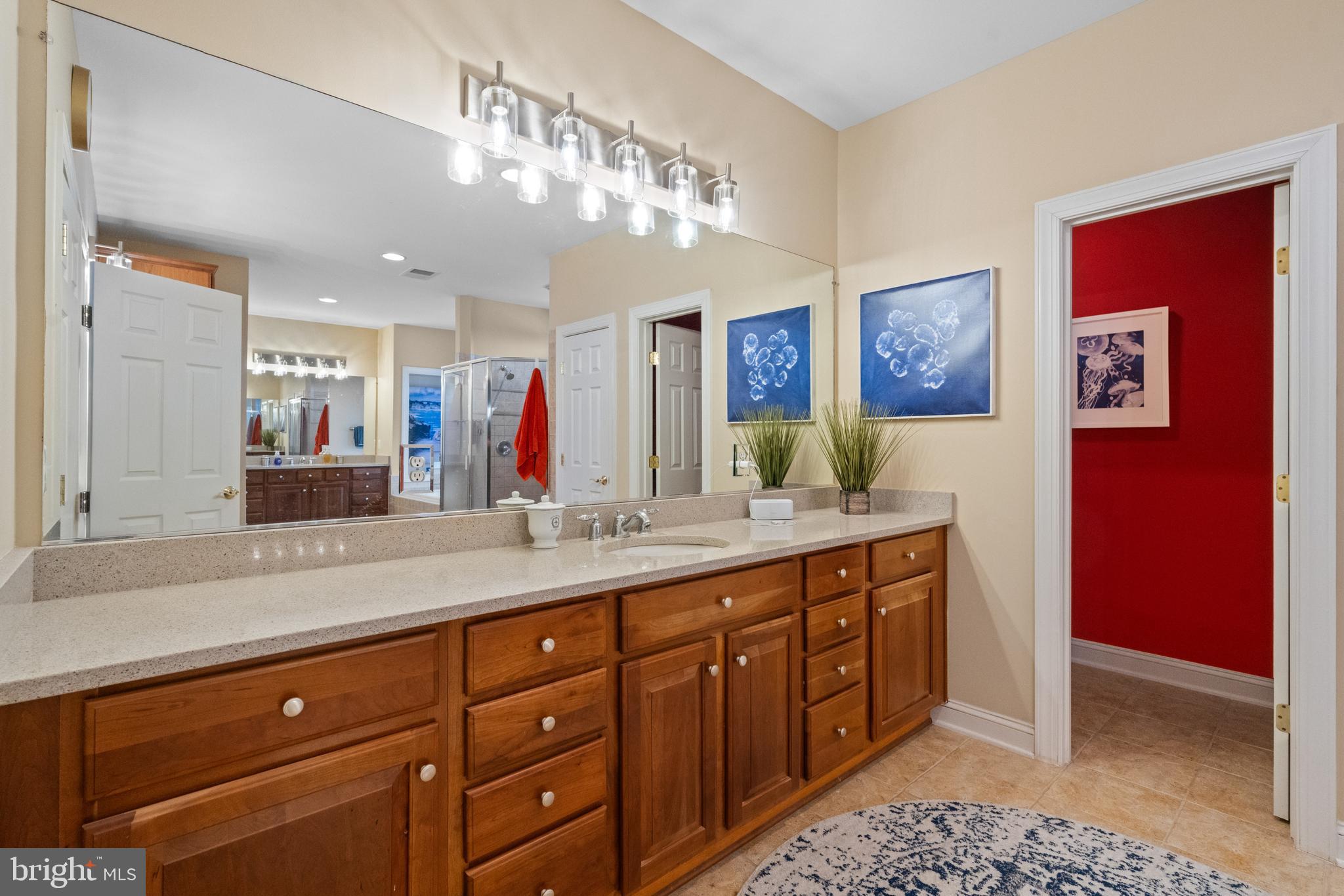 CHESTNUT HILLS - Residential