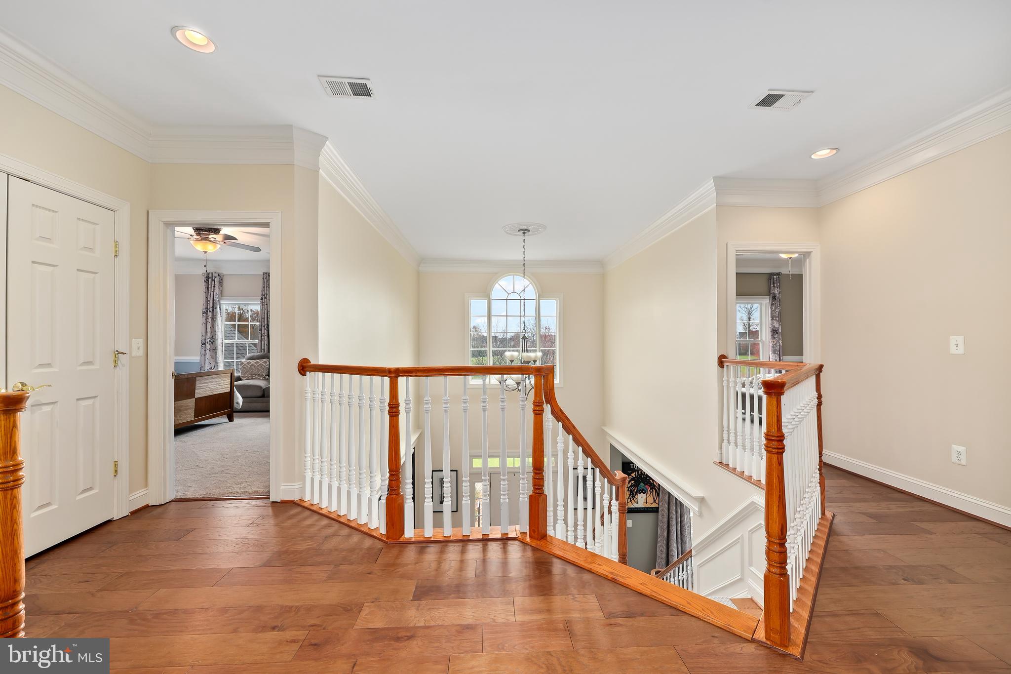 CHESTNUT HILLS - Residential