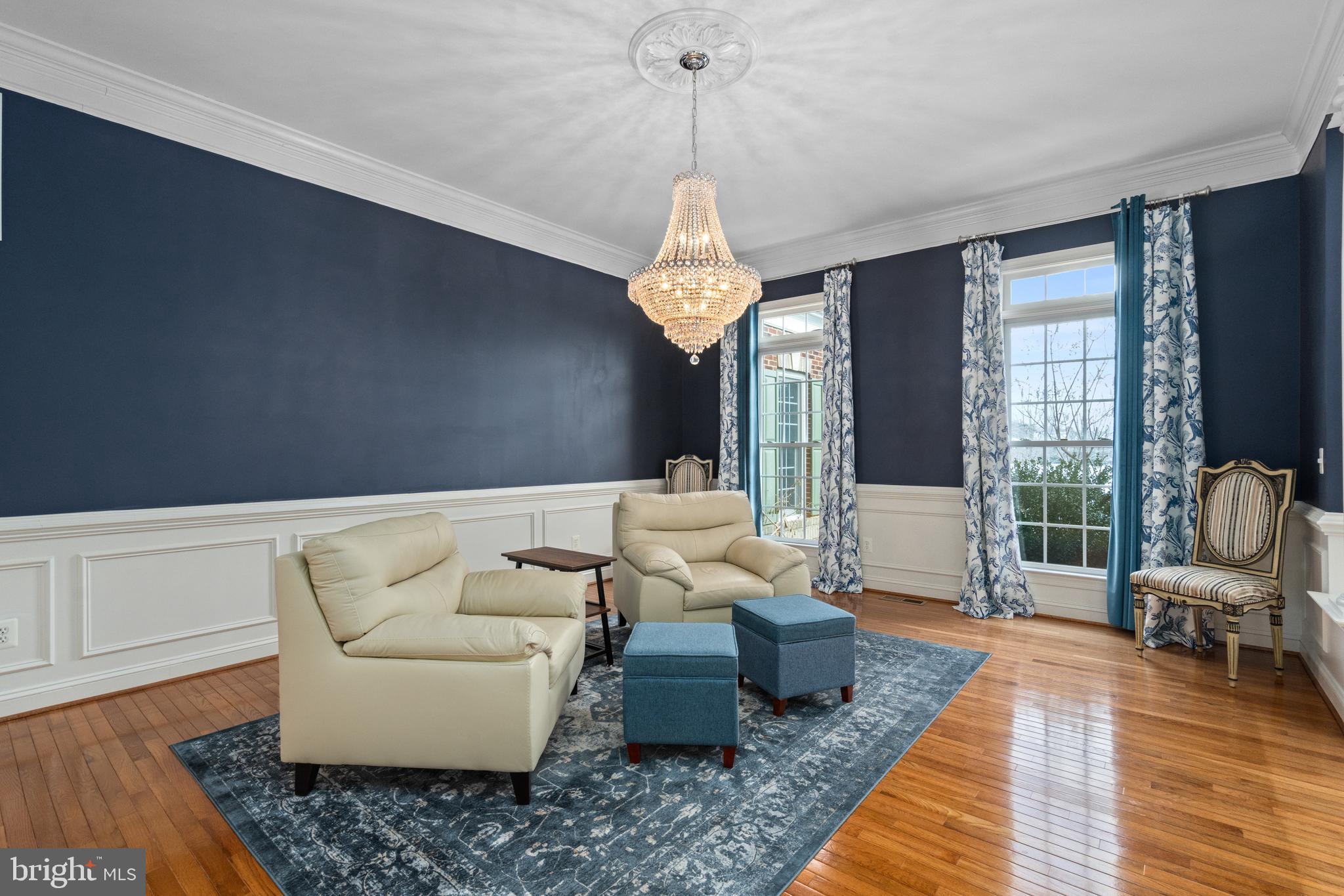 CHESTNUT HILLS - Residential