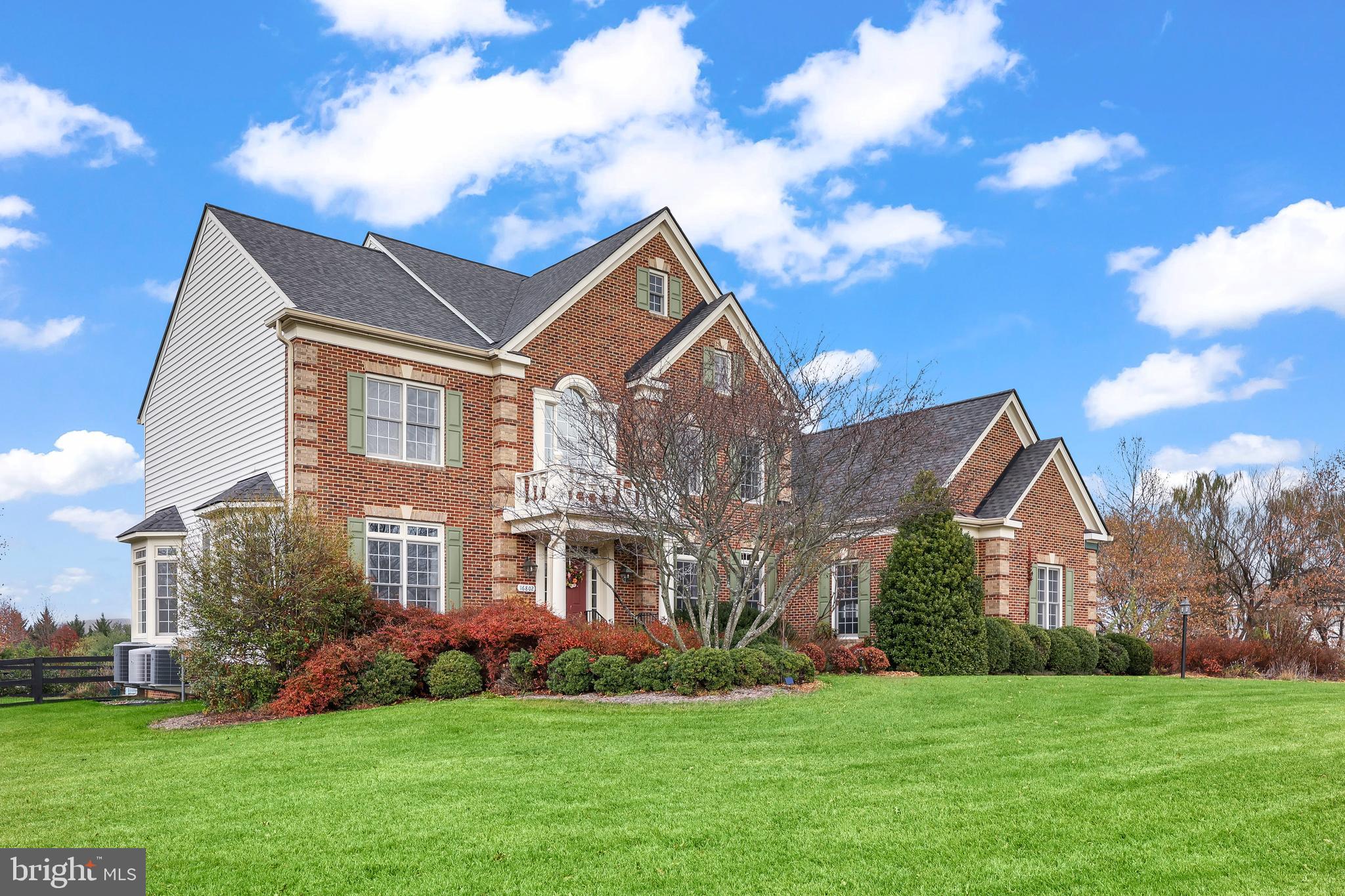 CHESTNUT HILLS - Residential