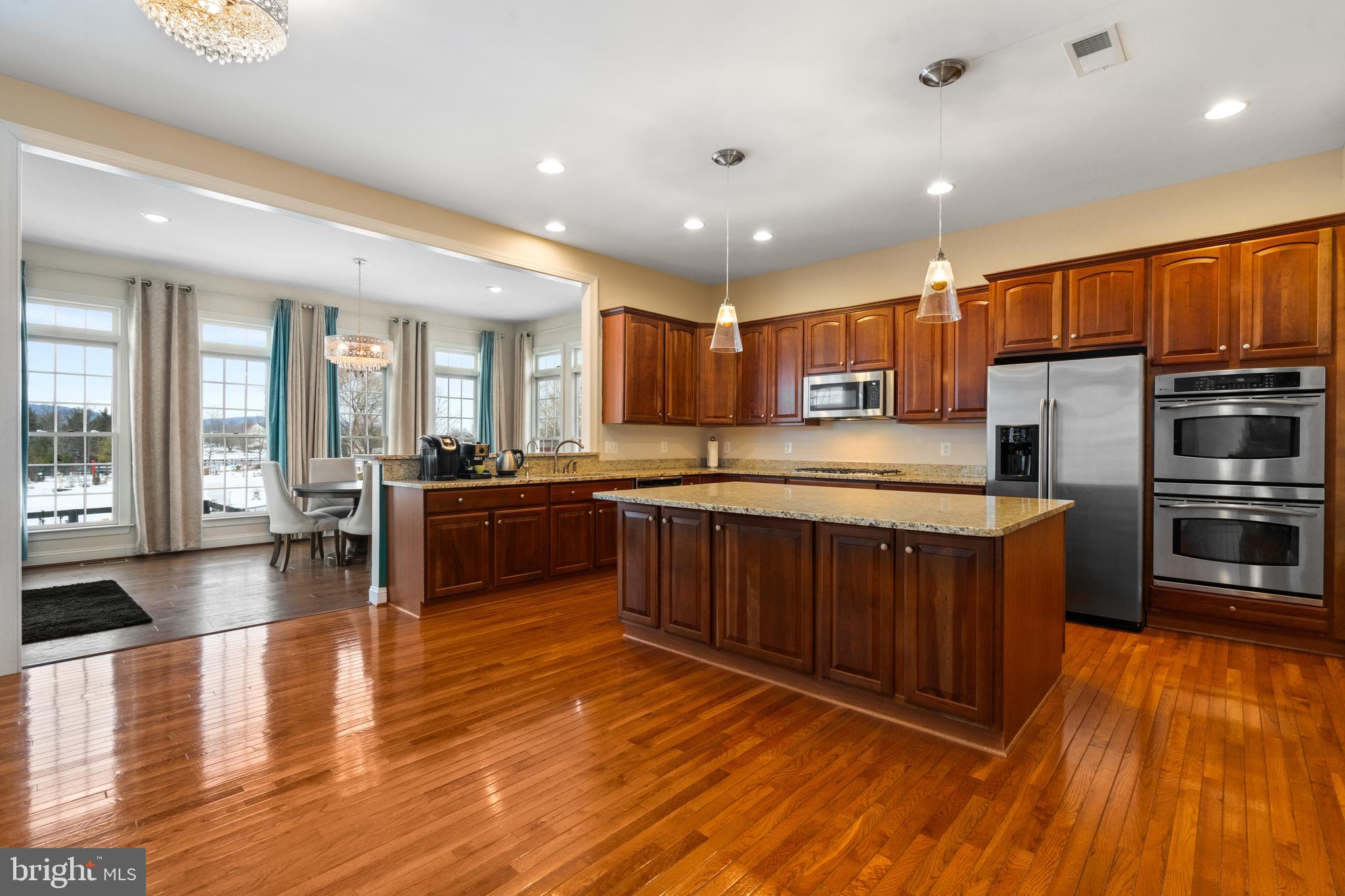 CHESTNUT HILLS - Residential