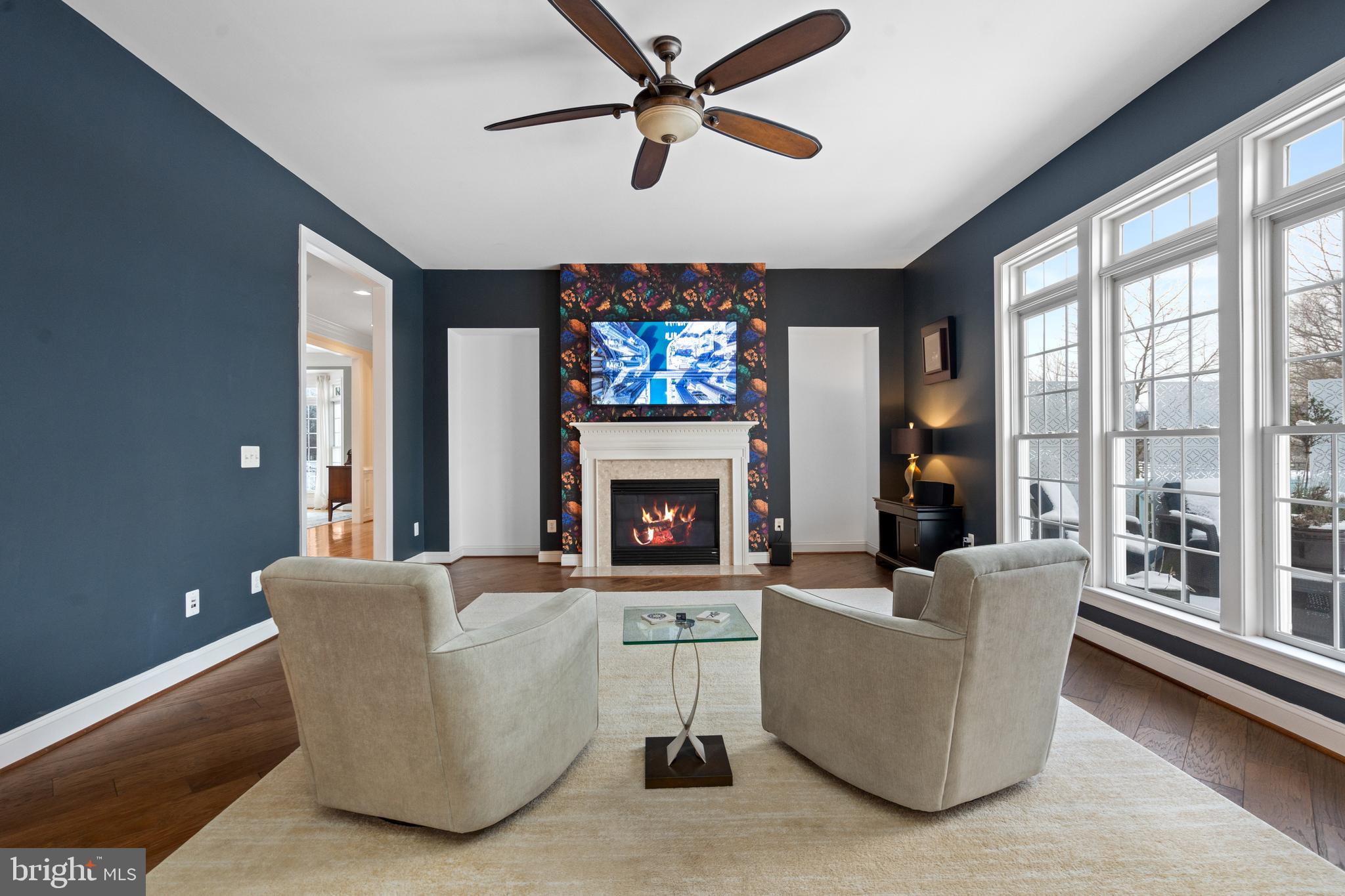 CHESTNUT HILLS - Residential