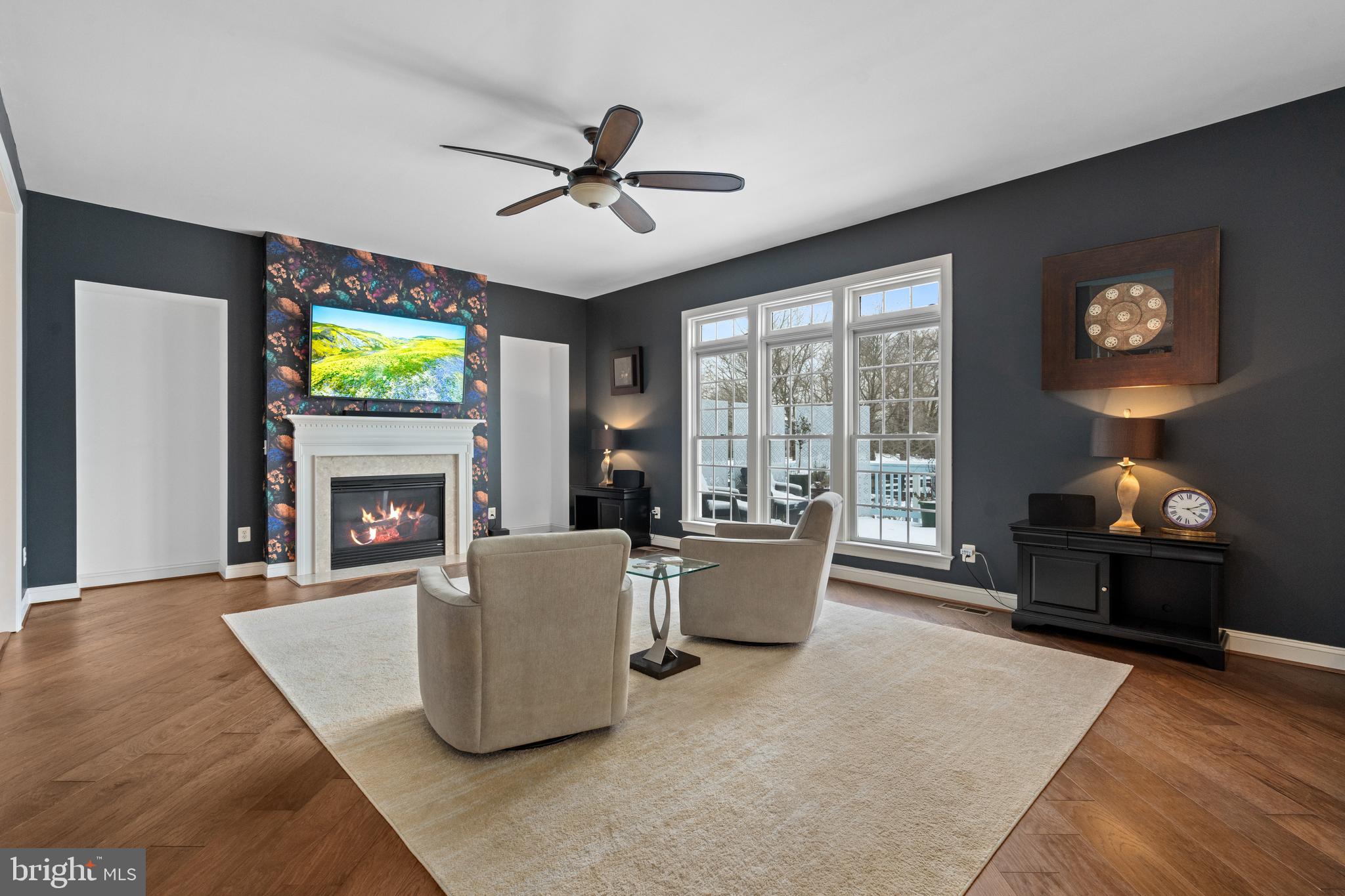 CHESTNUT HILLS - Residential