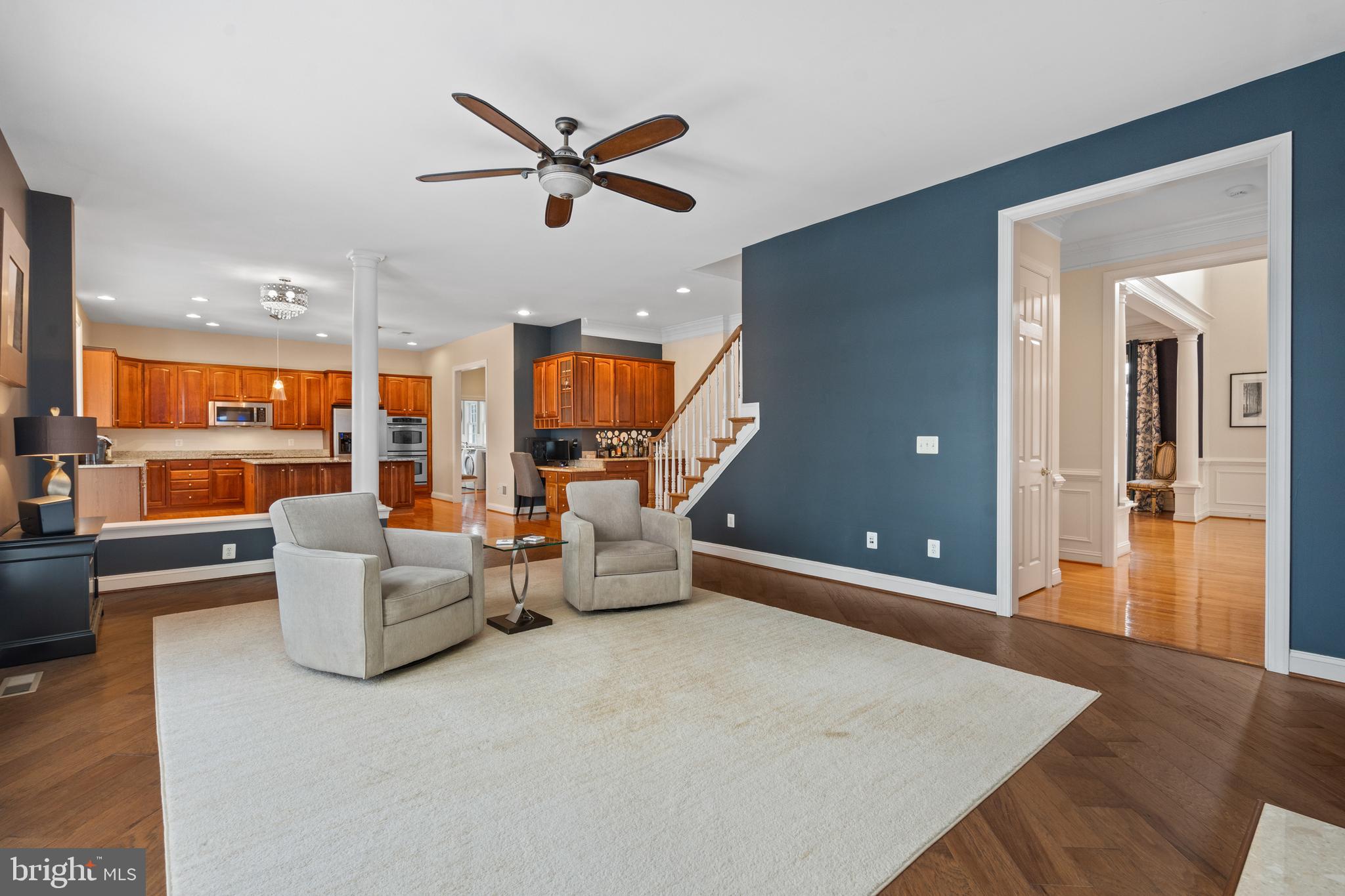 CHESTNUT HILLS - Residential