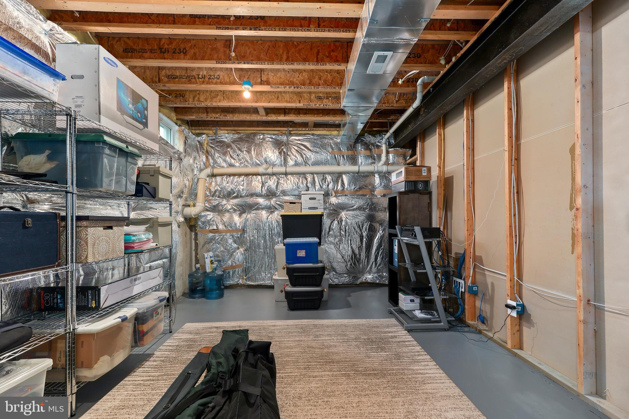 CHESTNUT HILLS - Residential