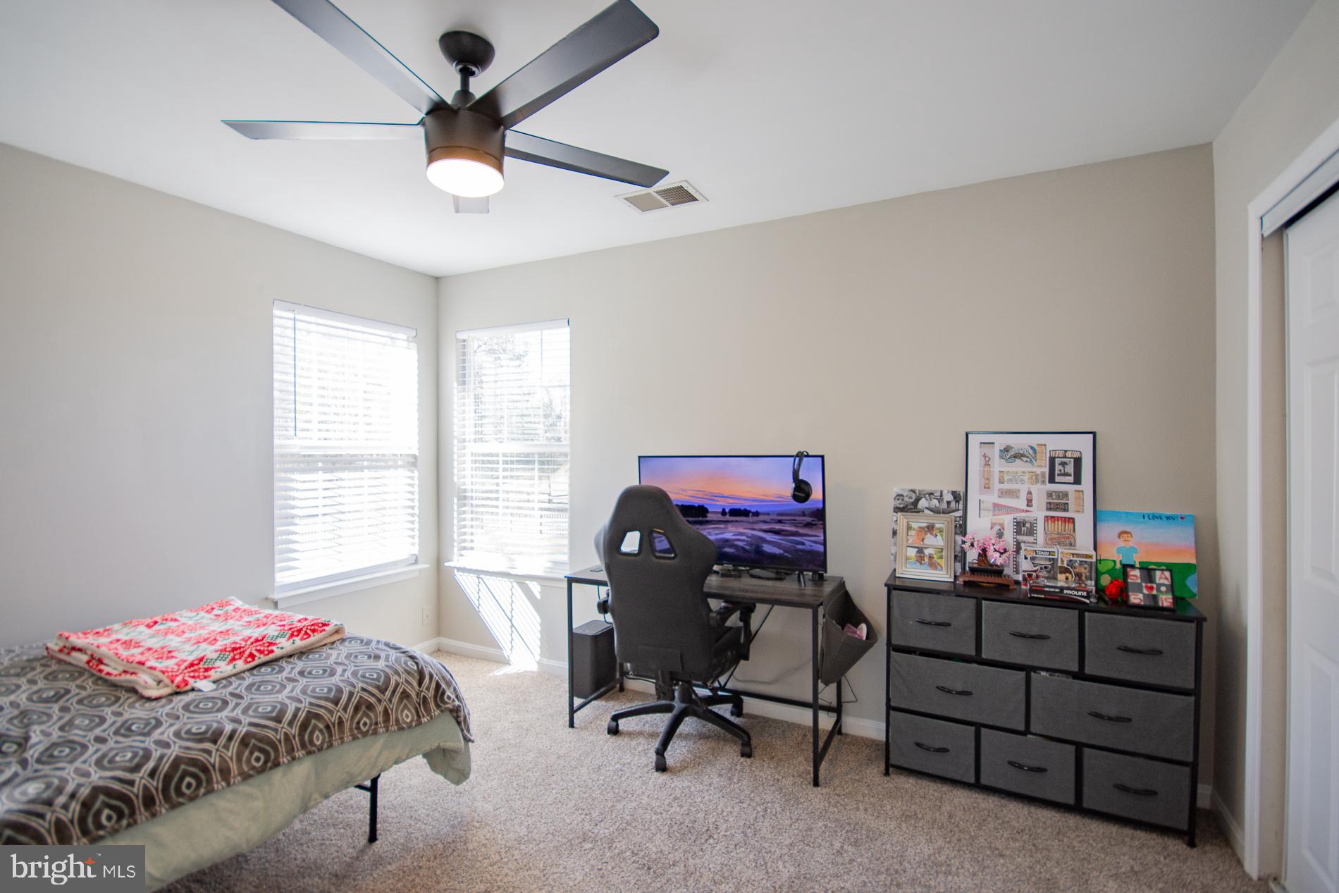 LOCUST HILL - Residential