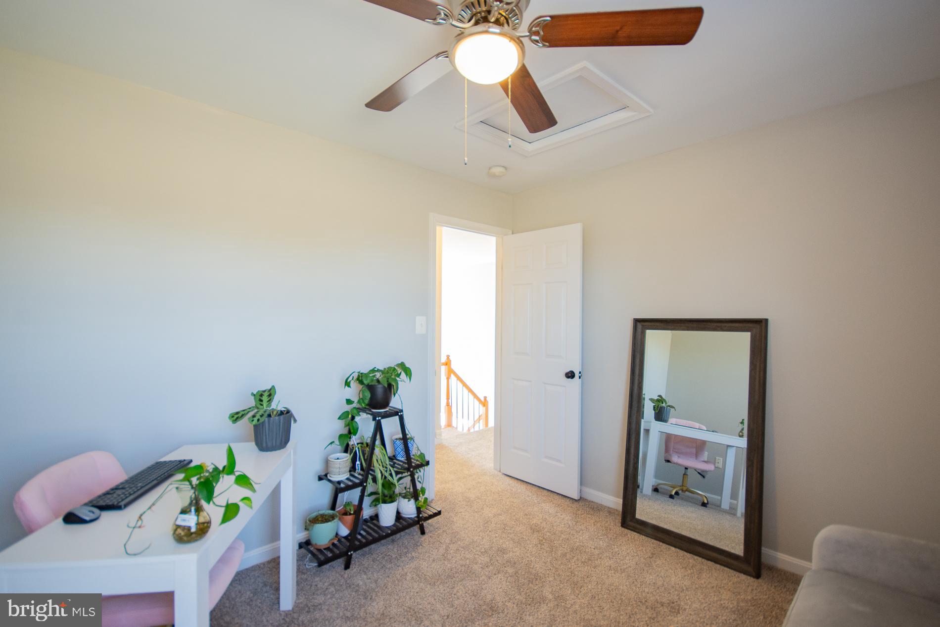 LOCUST HILL - Residential