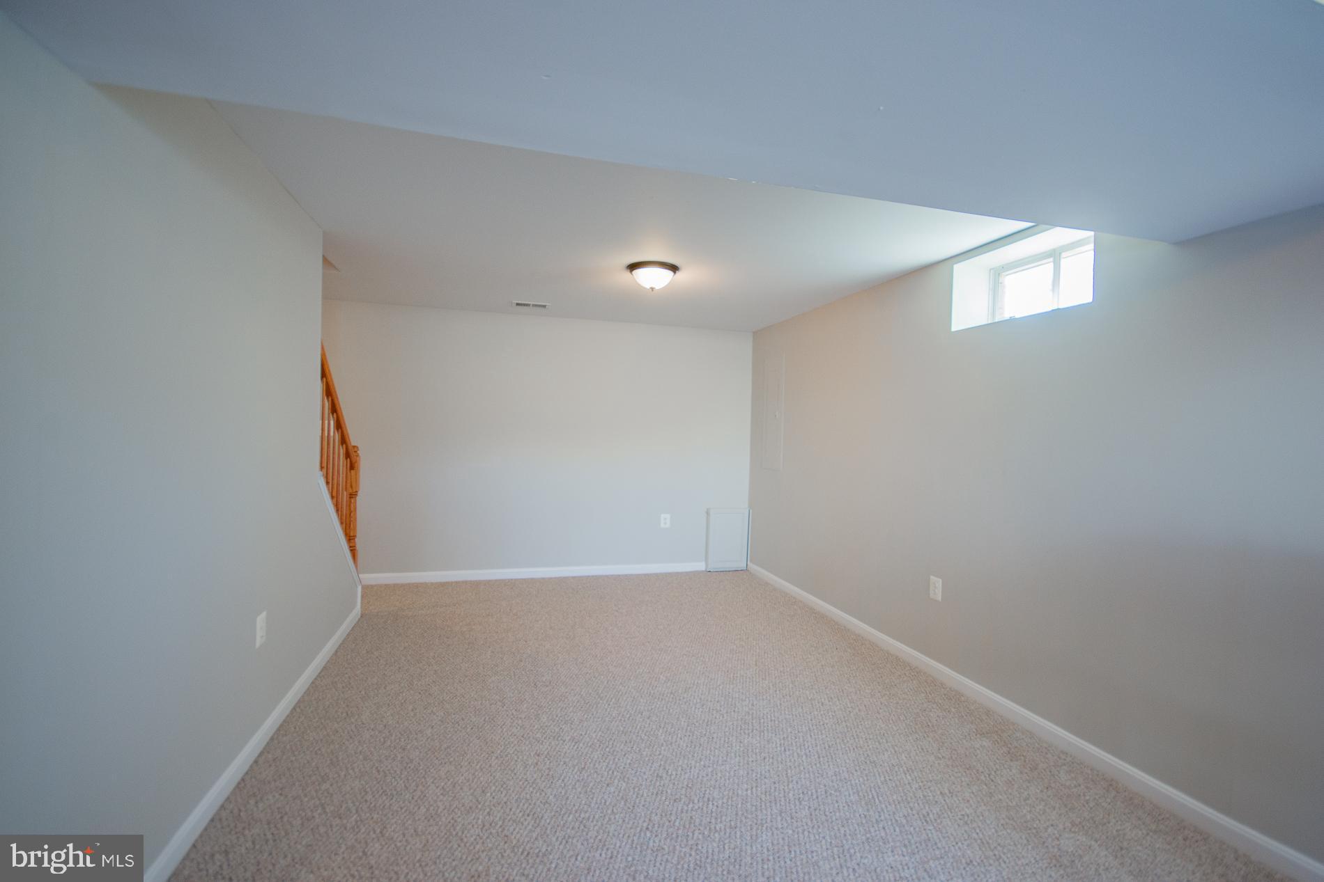 LOCUST HILL - Residential