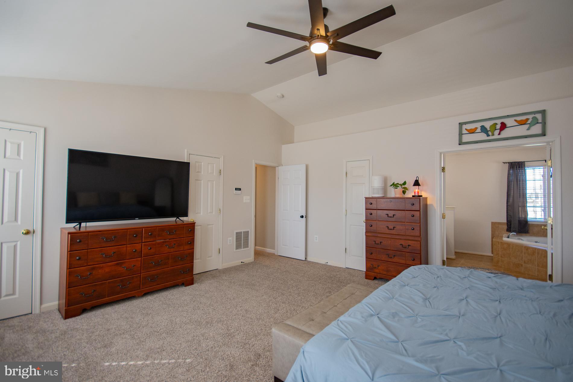 LOCUST HILL - Residential