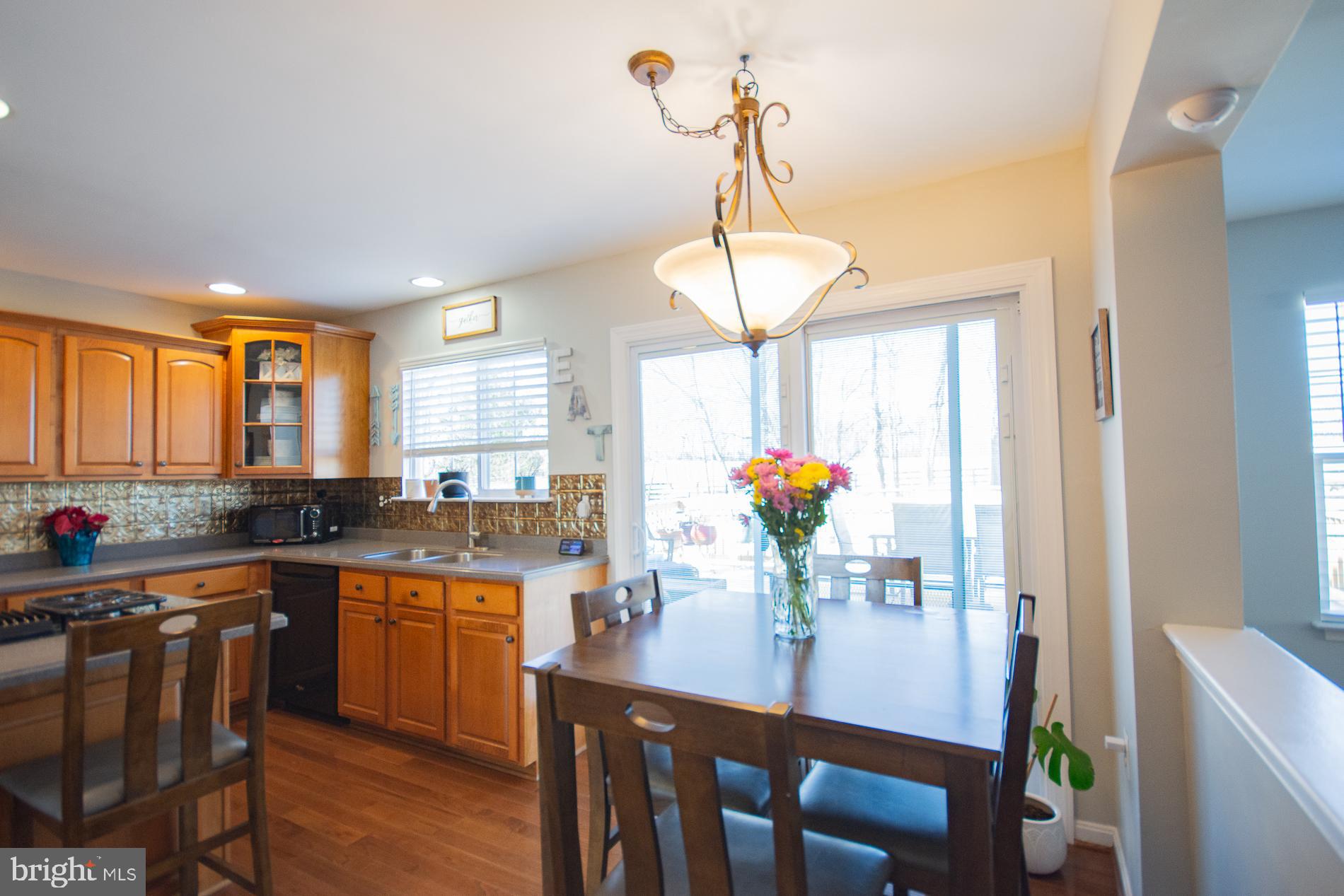 LOCUST HILL - Residential