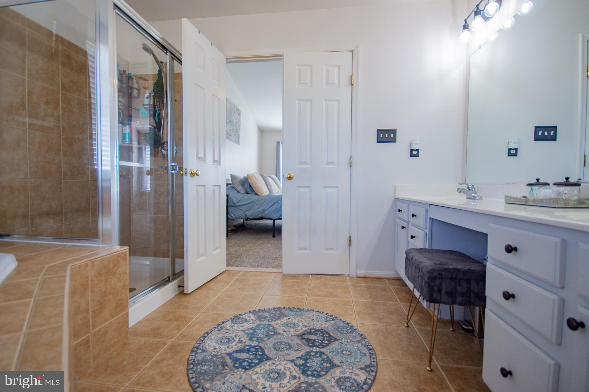 LOCUST HILL - Residential