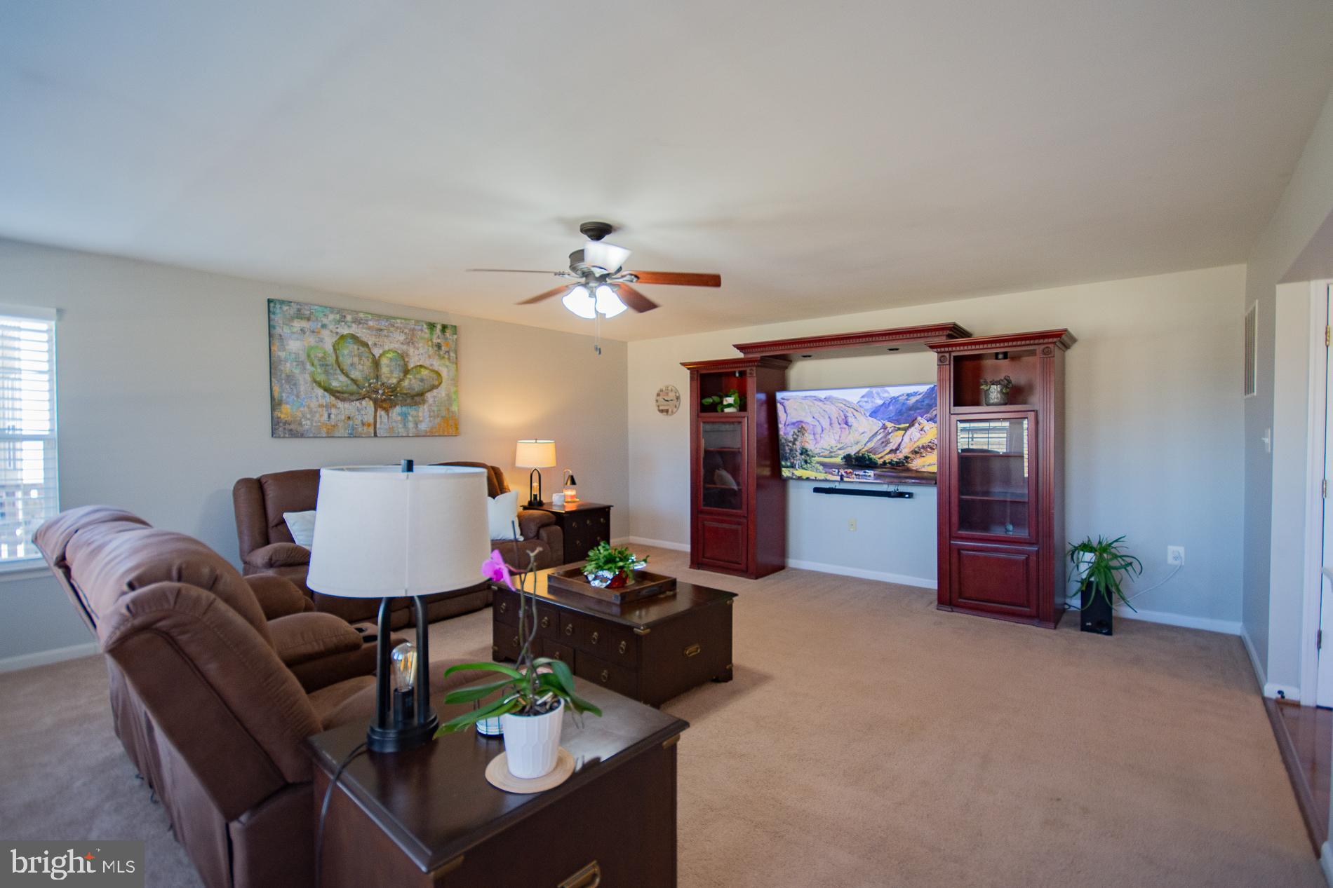 LOCUST HILL - Residential