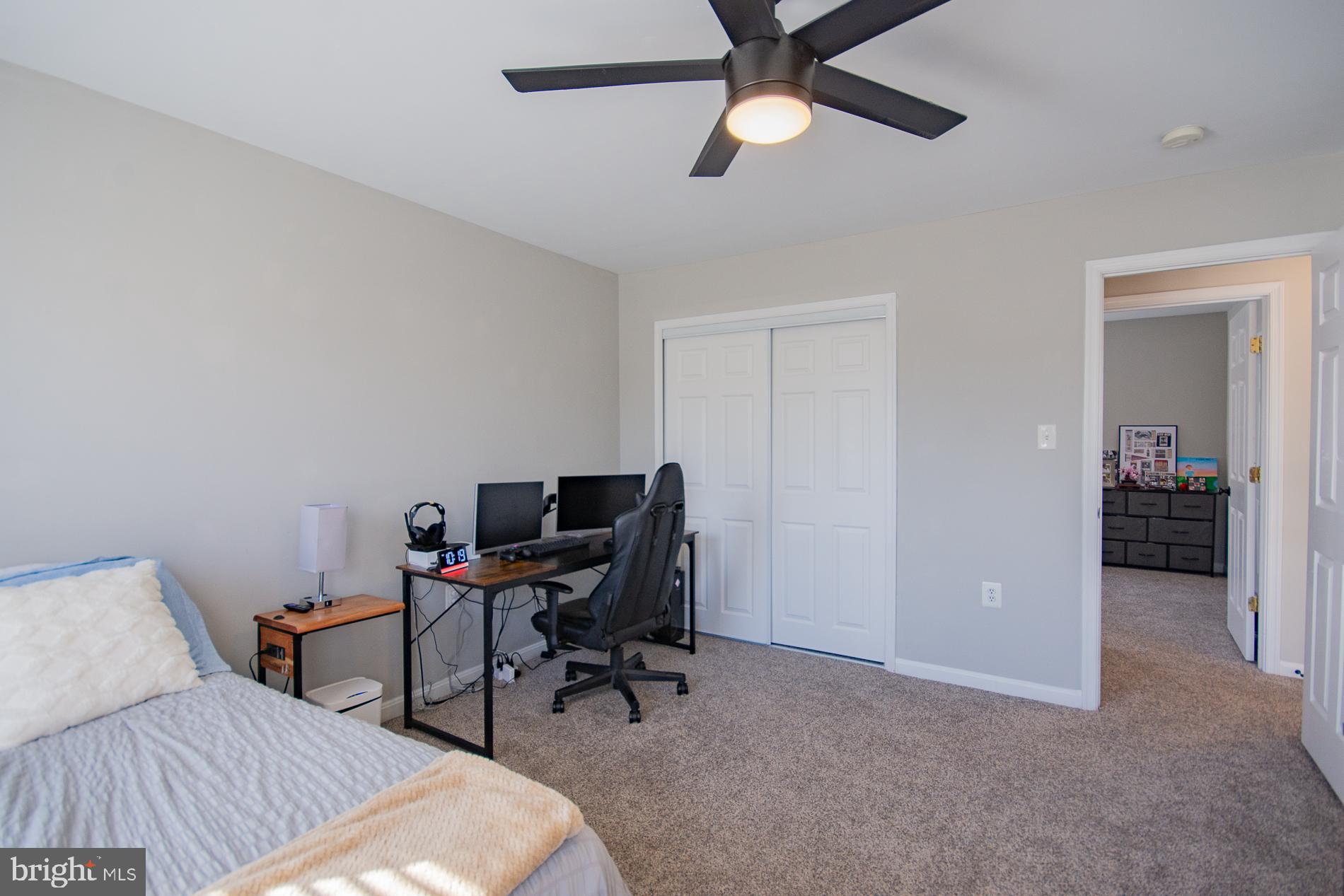 LOCUST HILL - Residential