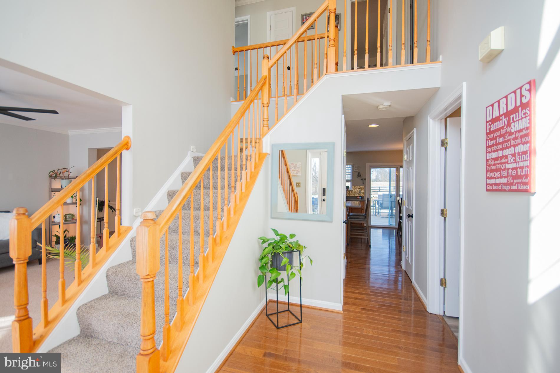 LOCUST HILL - Residential