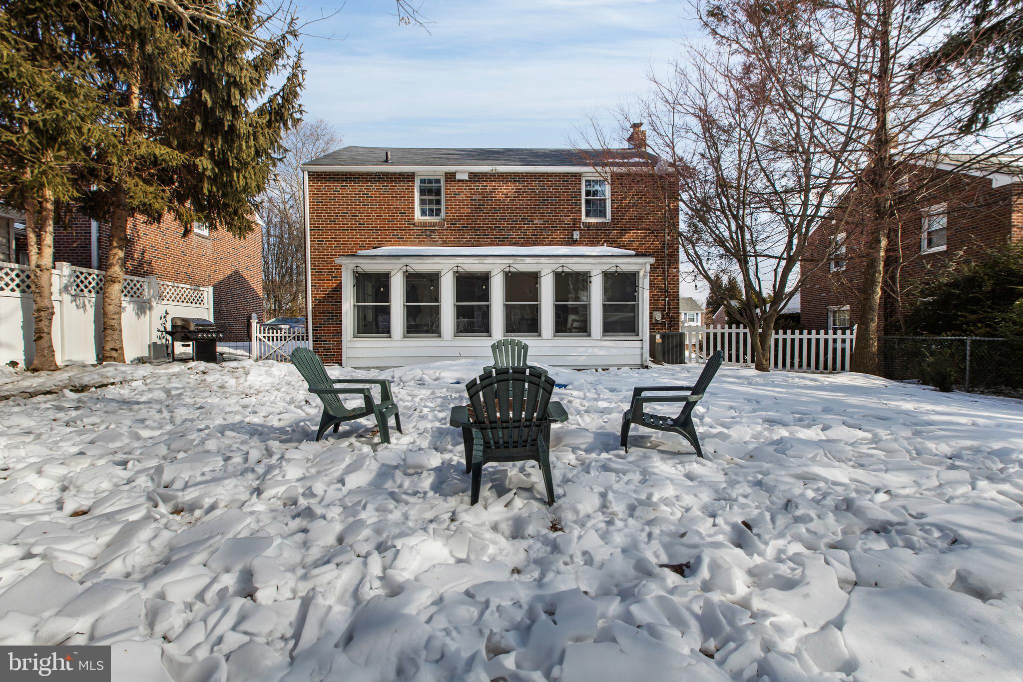 WOODMERE - Residential