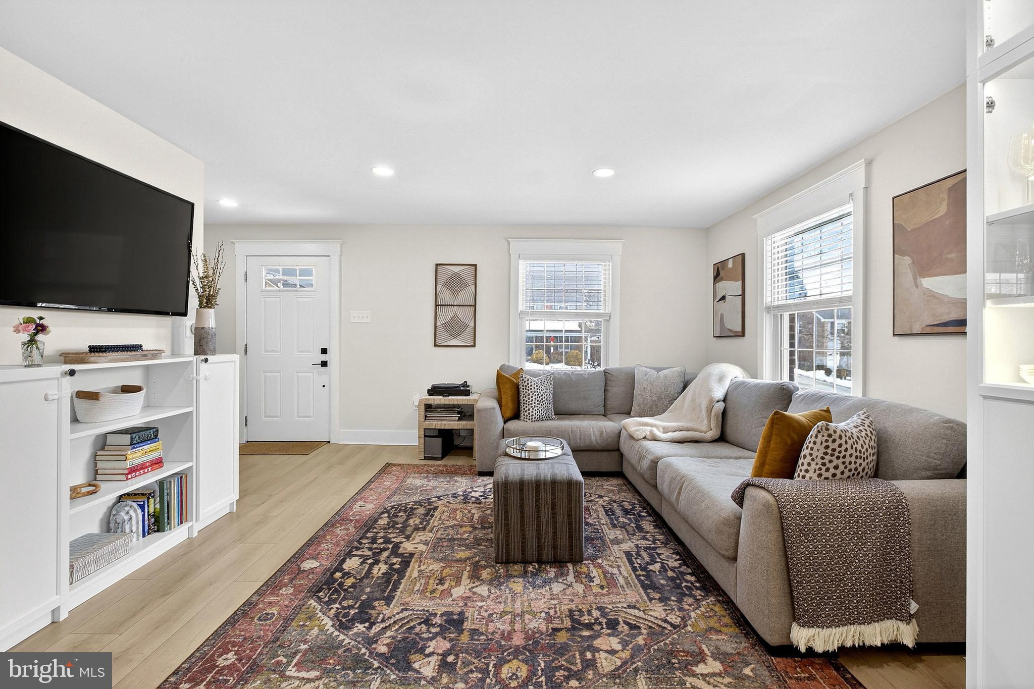 WOODMERE - Residential