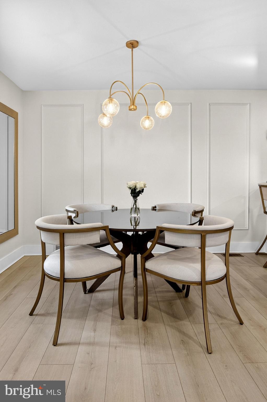 WOODMERE - Residential