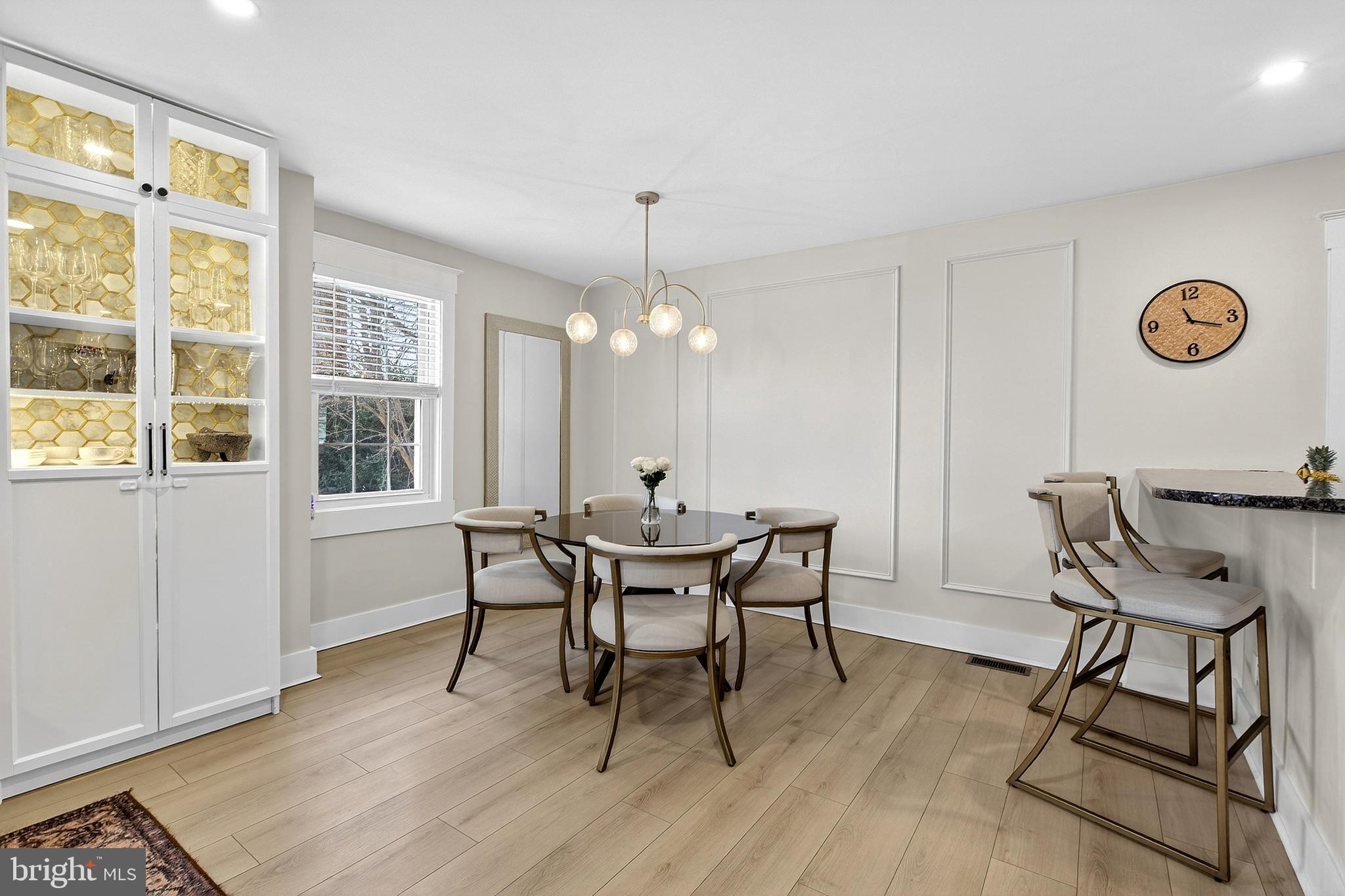 WOODMERE - Residential