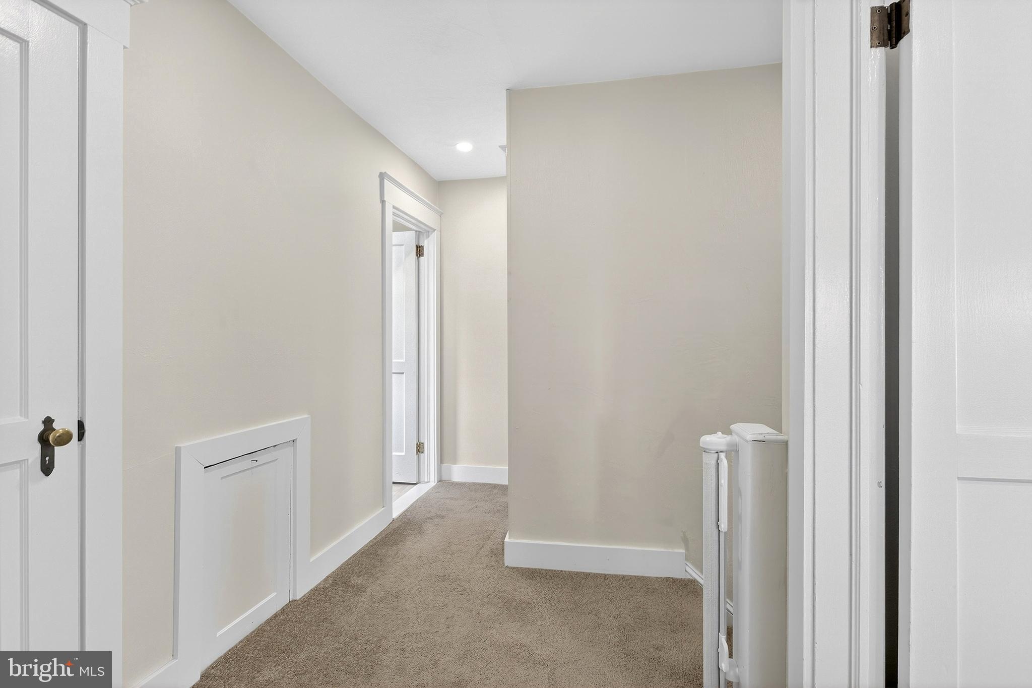 WOODMERE - Residential