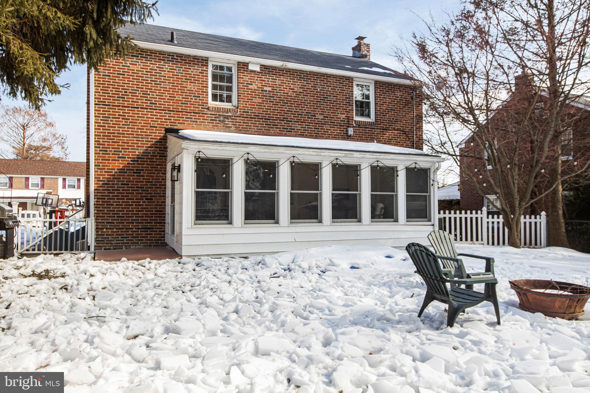 WOODMERE - Residential