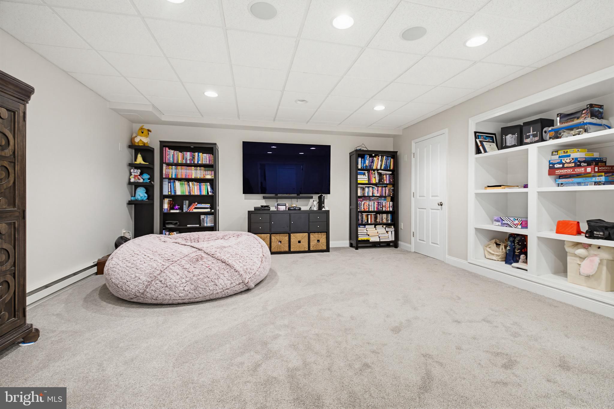 LANDIS ESTATES - Residential