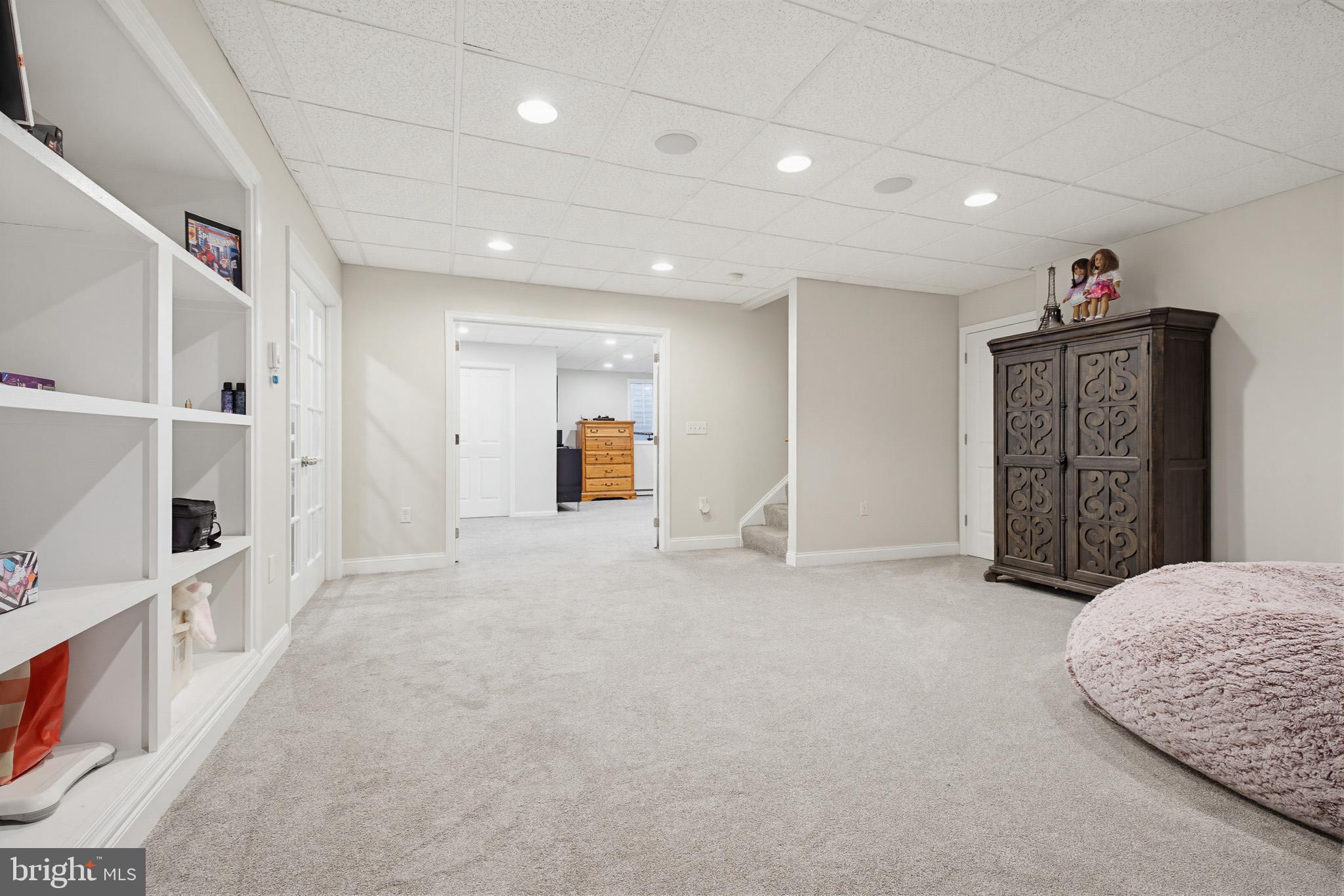 LANDIS ESTATES - Residential