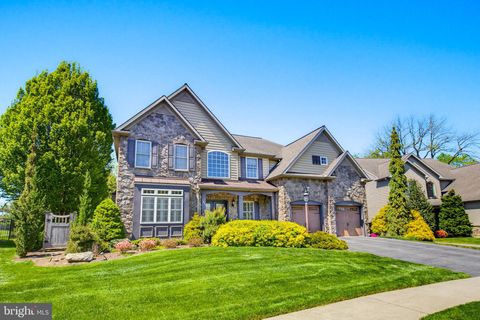 678 JAKE LANDIS ROAD LITITZ PA 17543