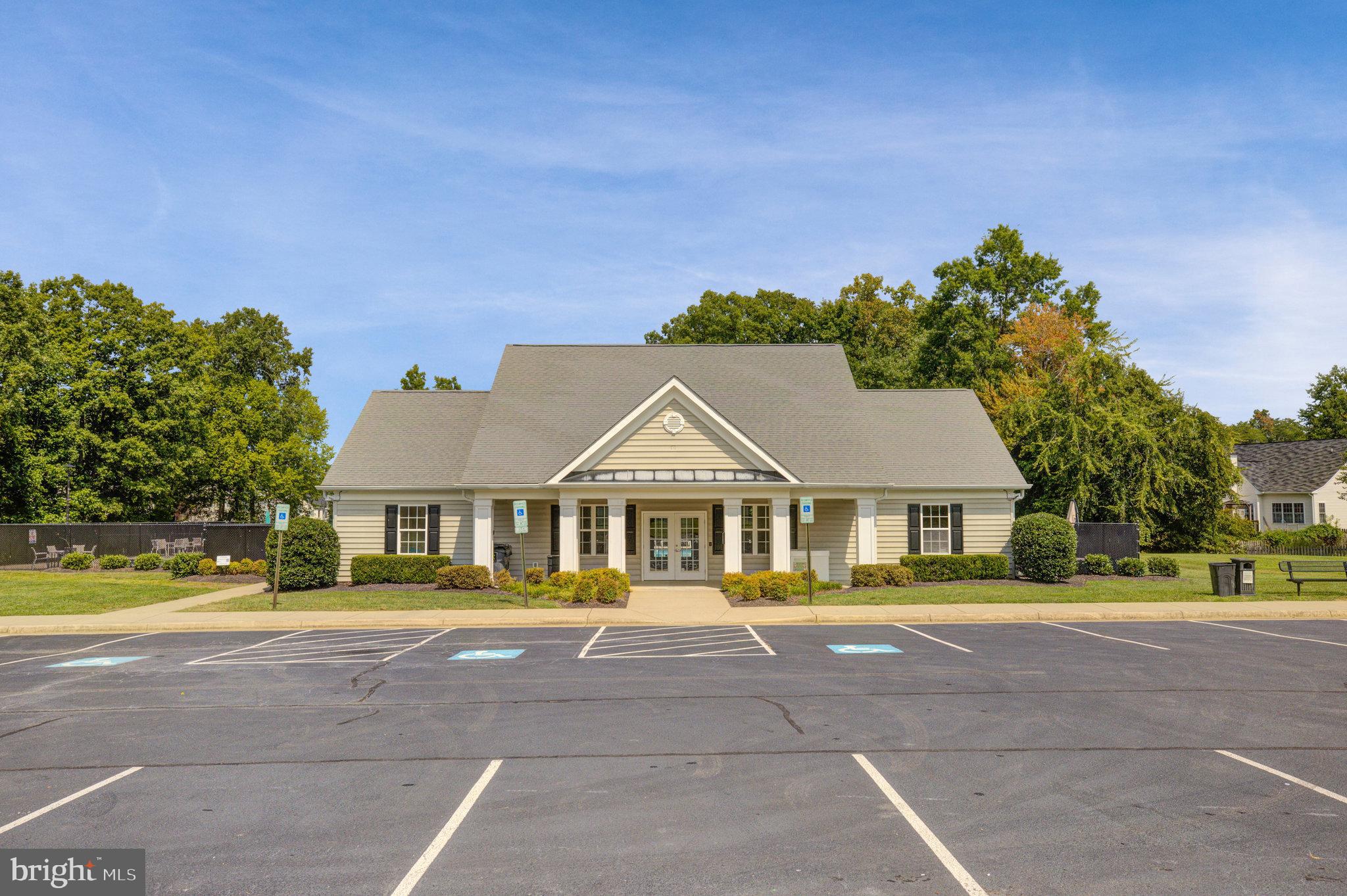 WILDERNESS SHORES - Residential