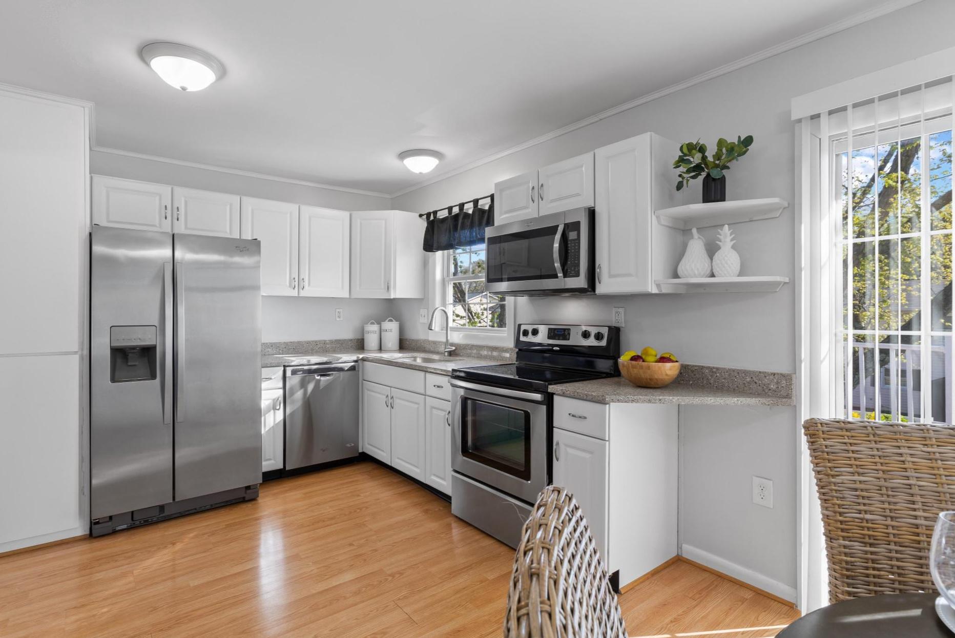 FOUR SEASONS ESTATES - Residential