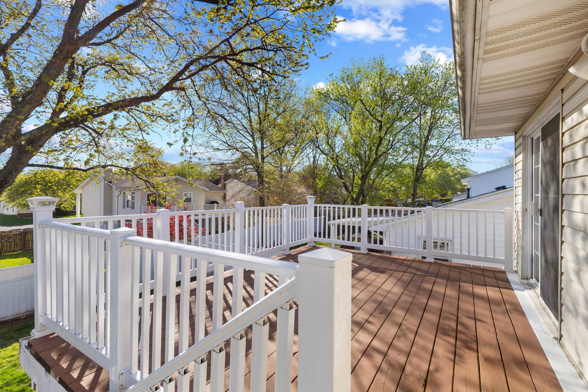 FOUR SEASONS ESTATES - Residential