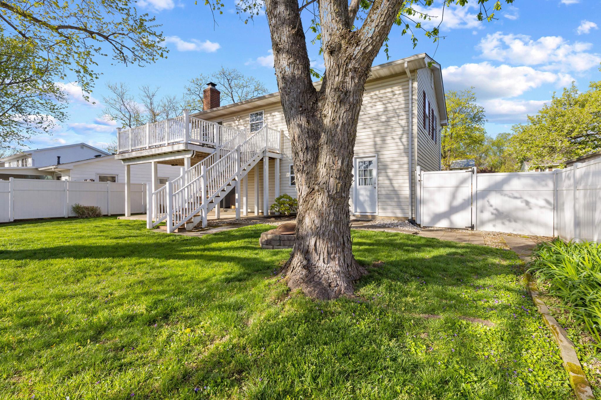 FOUR SEASONS ESTATES - Residential