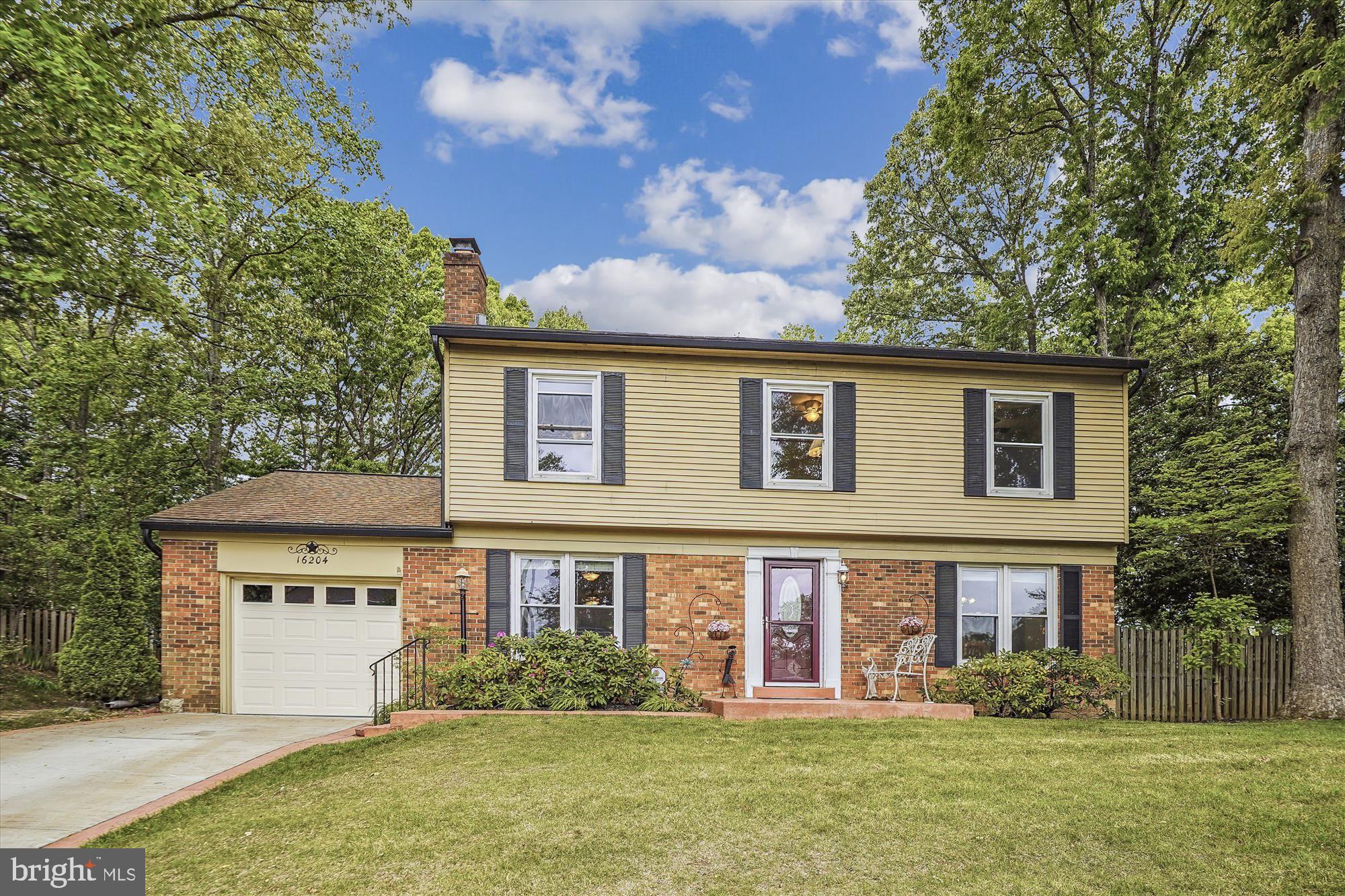 MONTCLAIR - Residential