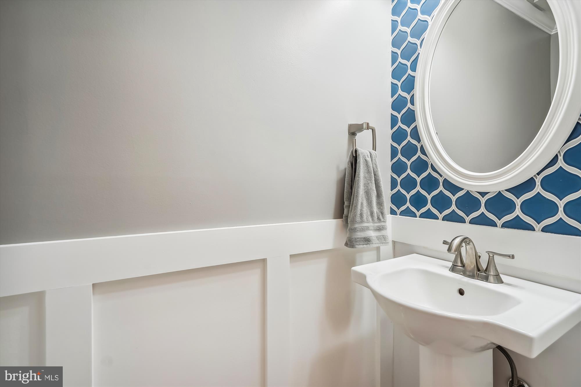 MONTCLAIR - Residential