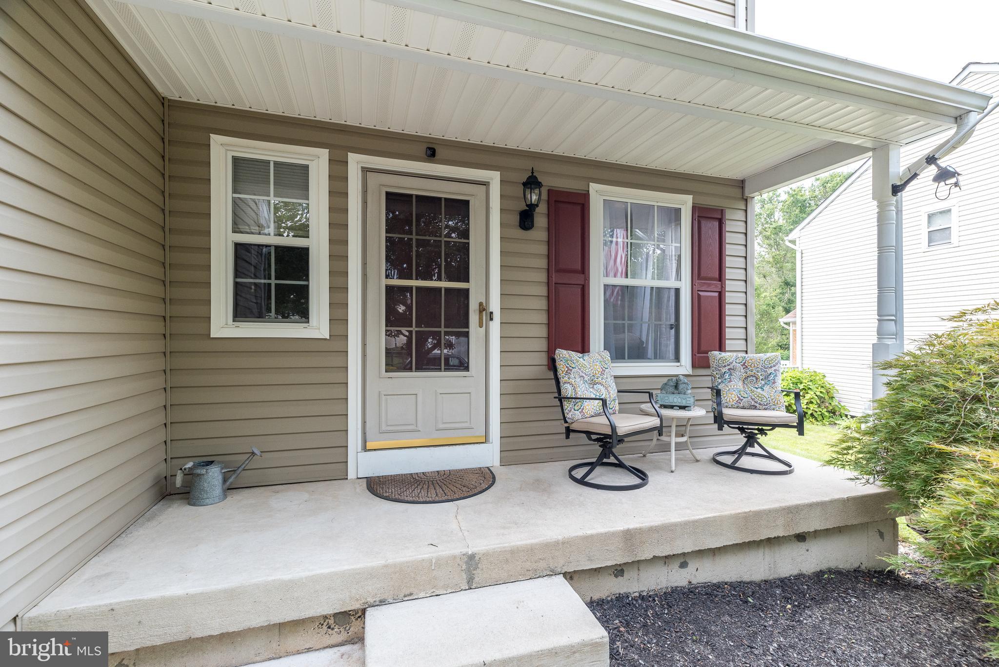 1055 HEATHER LANE