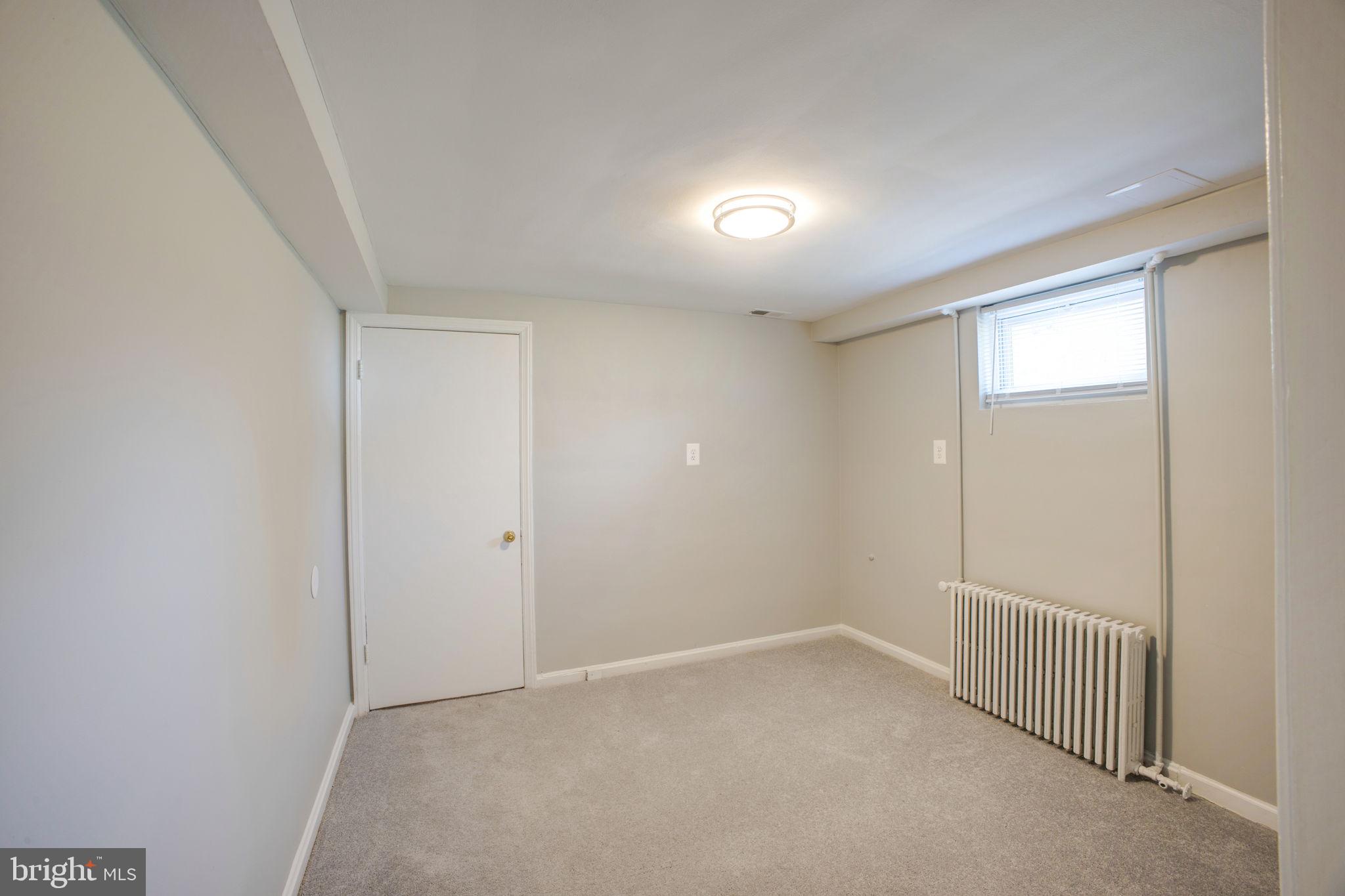 NORTH WOODRIDGE - Residential