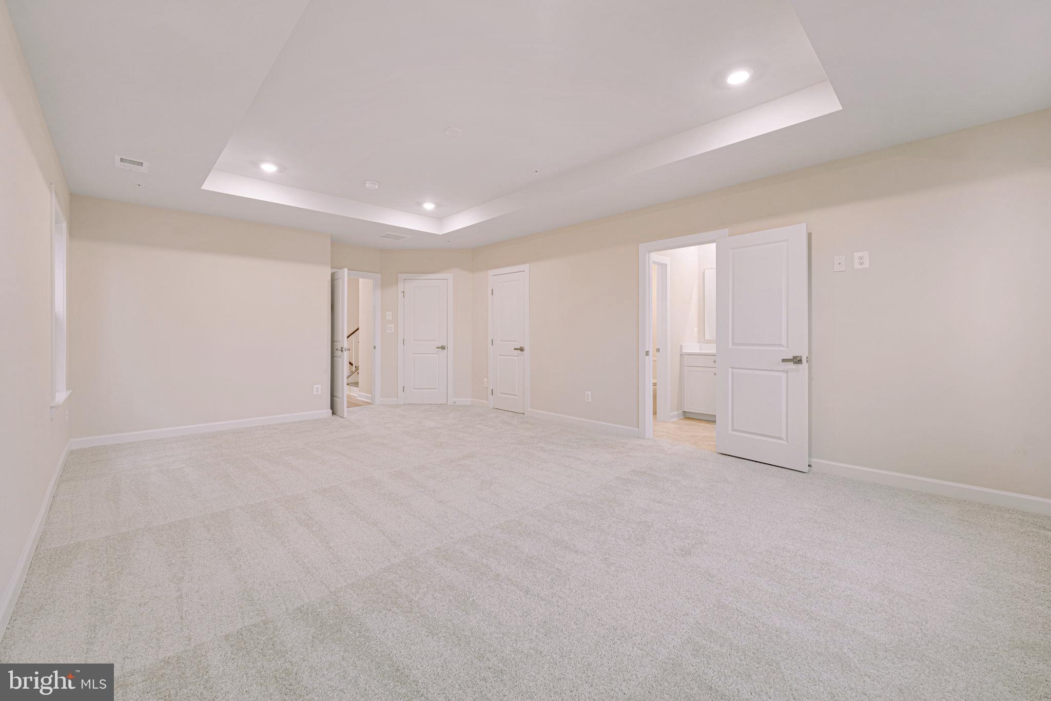 BOULEVARD VI TOWNS - Residential